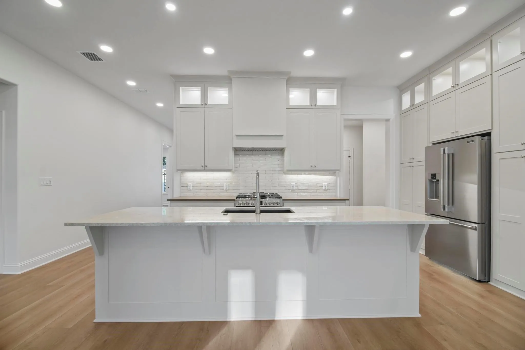 Single Family Residence For Sale in Smith County , 9244 Villas Court, Tyler, Texas 75703, 3 Bedroom, 3 Bathroom, 2 Garage spaces, 2,160 Sqft, built in 2025, mls#21310056, Real Estate Agent in Tyler, Homes For Sale in Smith county, Homes For Sale in Tyler, Realtor in Tyler Texas, Real Estate Brokerage Independent Realty Texas, Luminita Cordes Realtor