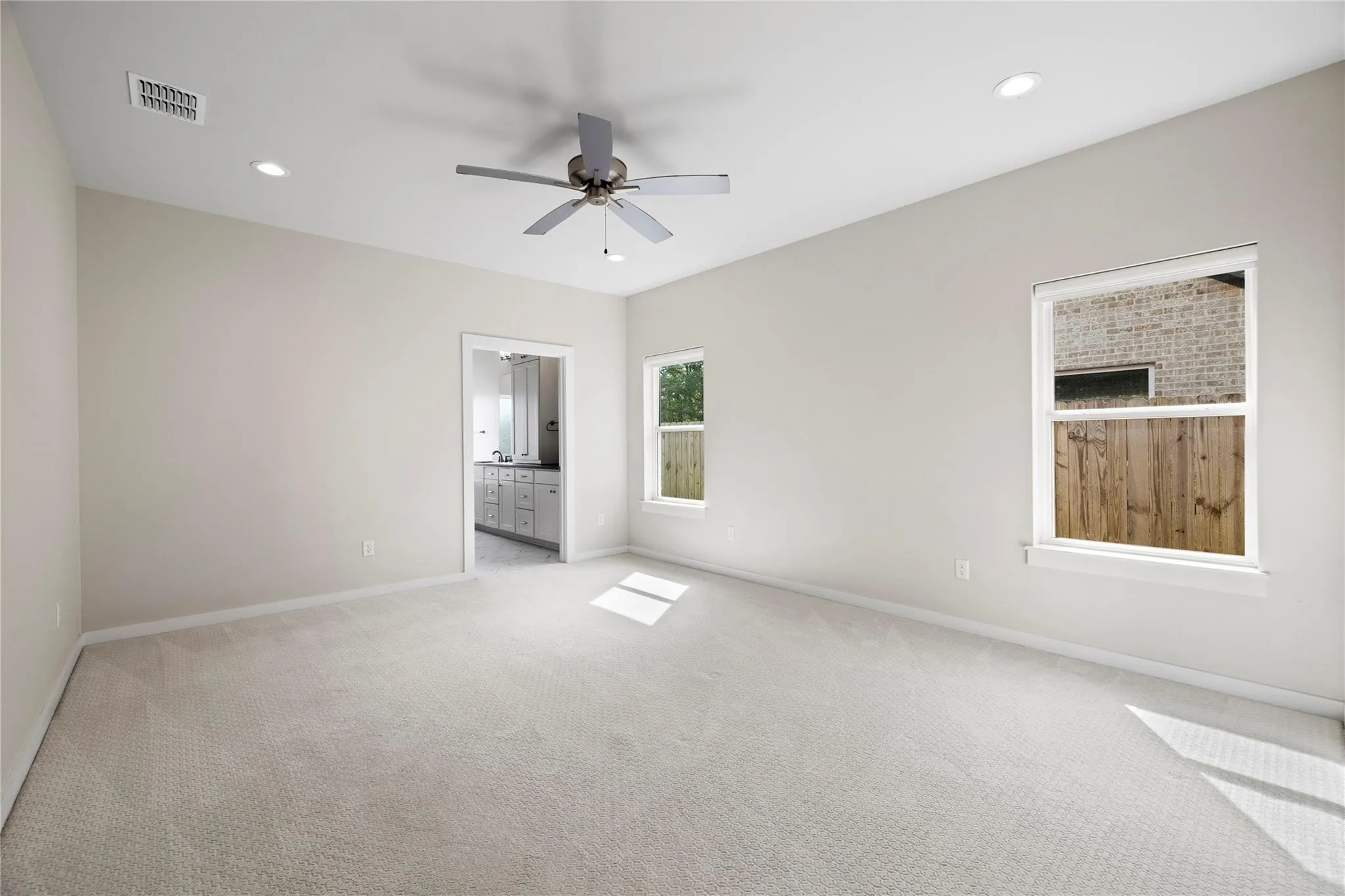 Single Family Residence For Sale in Smith County , 118 Sides Boulevard, Bullard, Texas 75757, 3 Bedrooms, 3 Bathrooms, 2 Garage spaces, 2,286 Sqft, built in 2022, Price $385,900, mls#21310073, Real Estate Agent in Bullard, Homes For Sale in Smith county, Homes For Sale in Bullard, Realtor in Bullard Texas, Real Estate Brokerage Independent Realty Texas, Luminita Cordes Realtor