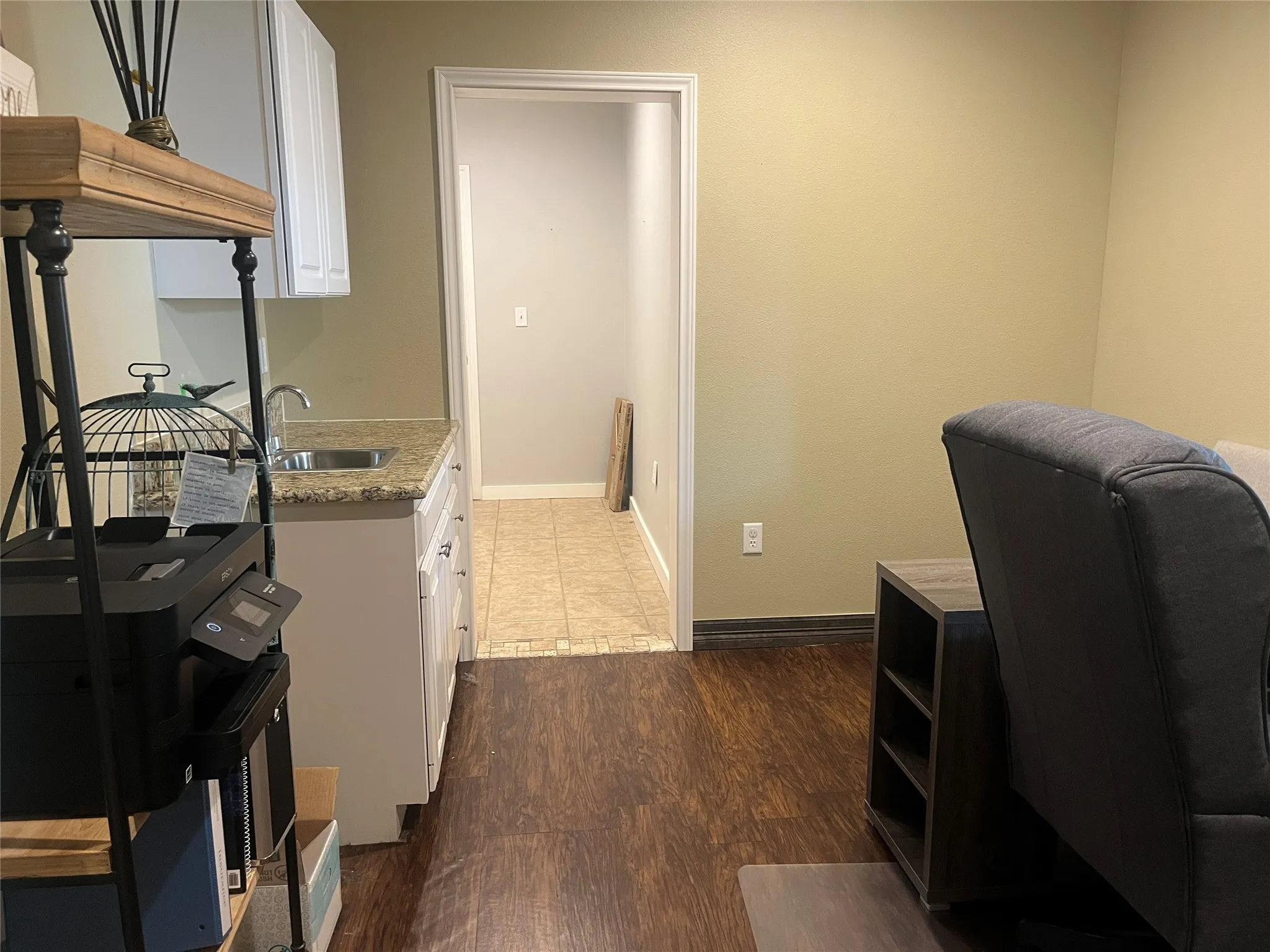 Office For Rent in Smith County , 1404 Rice Road 200, 300, Tyler, Texas 75703, 0, 0, Garage spaces, 0 Sqft, built in 2007, mls#21310757, Real Estate Agent in Tyler, Homes For Rent in Smith county, Homes For Rent in Tyler, Realtor in Tyler Texas, Real Estate Brokerage Independent Realty Texas, Luminita Cordes Realtor