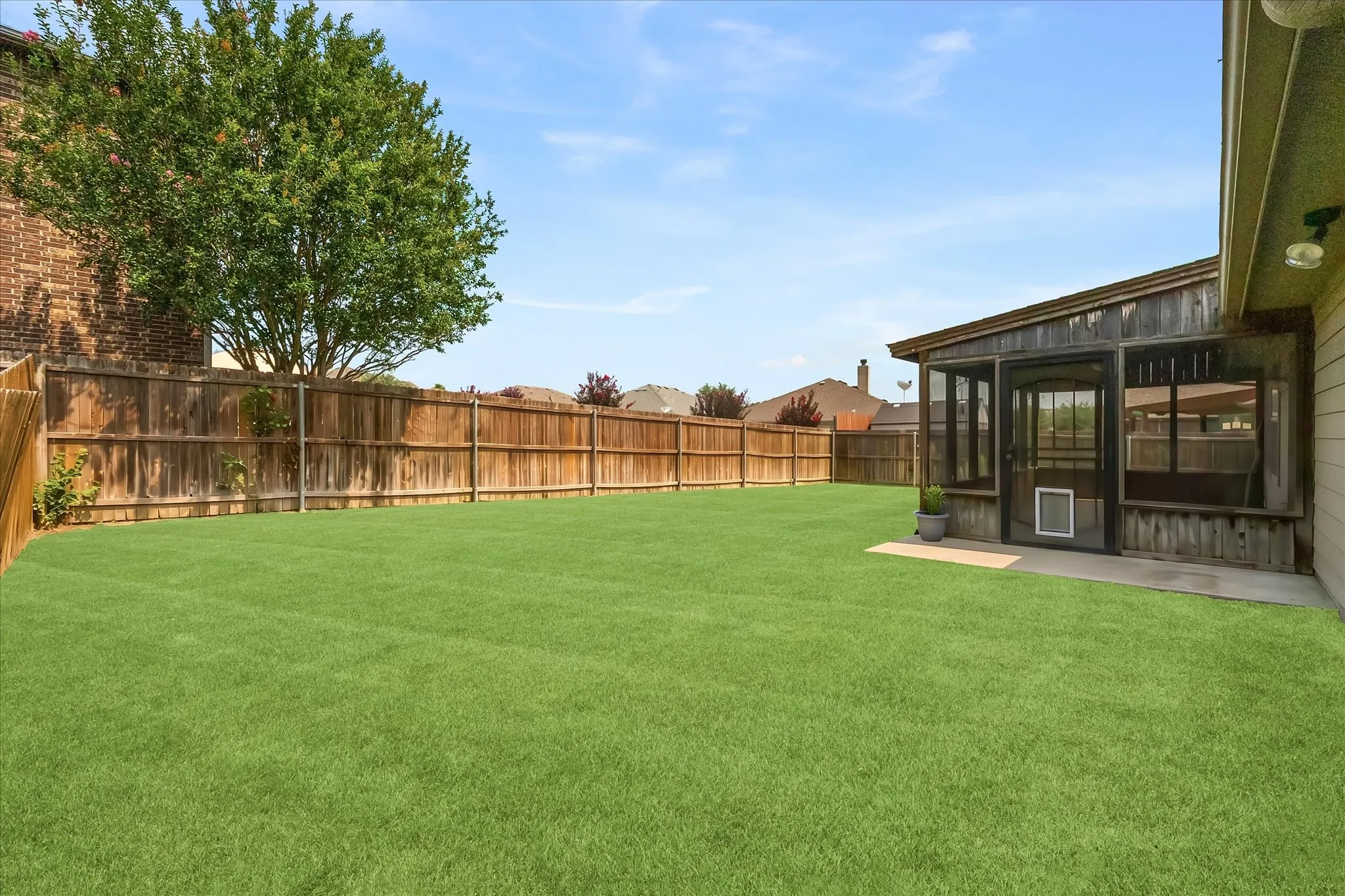 Single Family Residence For Sale in Collin County , 716 Harrison Lane, Lavon, Texas 75166, 4 Bedroom, 2 Bathroom, 2 Garage spaces, 1,969 Sqft, built in 2012, mls#21310765, Real Estate Agent in Lavon, Homes For Sale in Collin county, Homes For Sale in Lavon, Realtor in Lavon Texas, Real Estate Brokerage Independent Realty Texas, Luminita Cordes Realtor