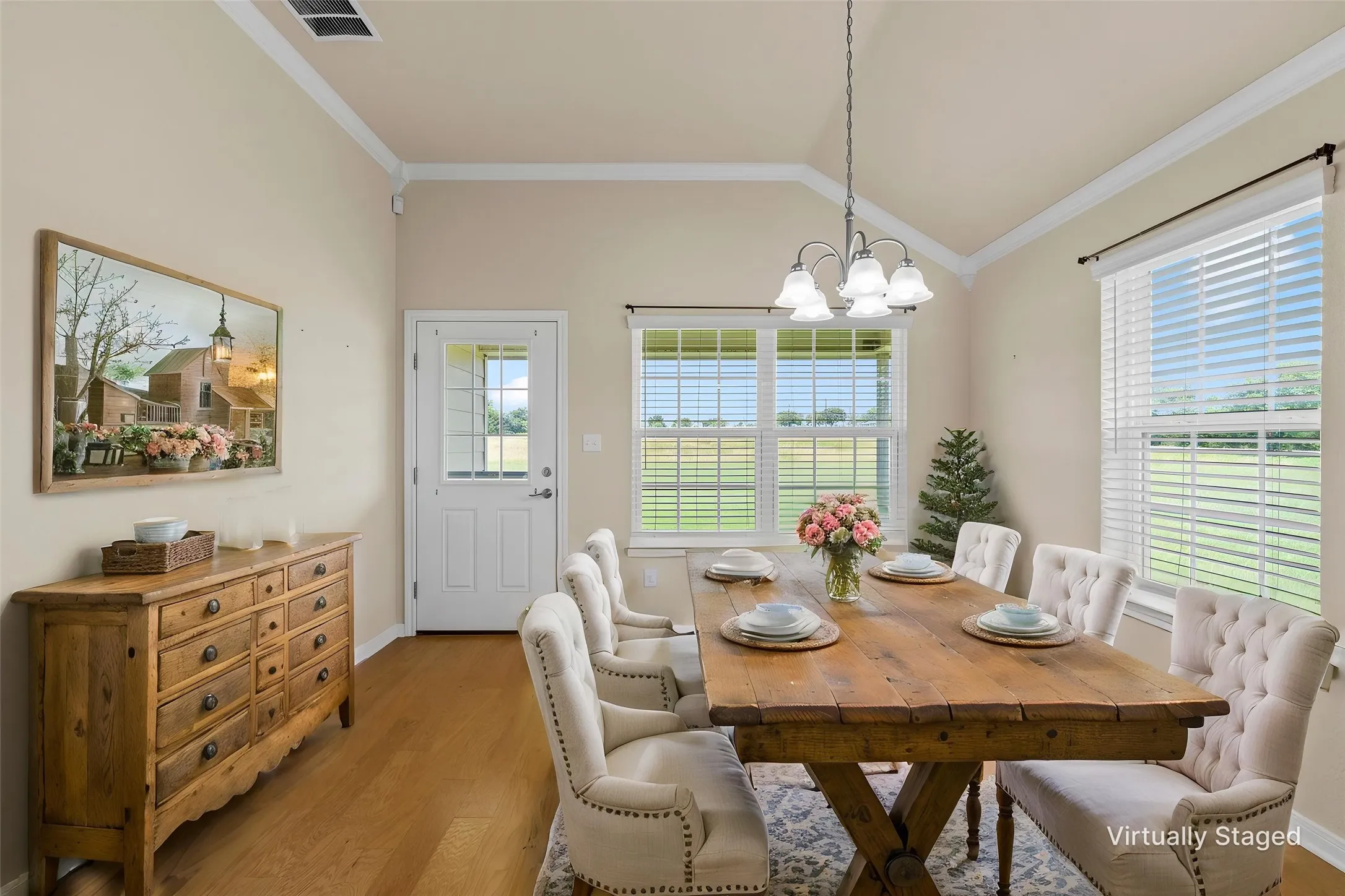 Single Family Residence For Sale in Mc Lennan County , 637 Hoffmeyer Lane, Robinson, Texas 76706, 3 Bedroom, 2 Bathroom, 3 Garage spaces, 1,726 Sqft, built in 2019, mls#21307561, Real Estate Agent in Robinson, Homes For Sale in Mc Lennan county, Homes For Sale in Robinson, Realtor in Robinson Texas, Real Estate Brokerage Independent Realty Texas, Luminita Cordes Realtor