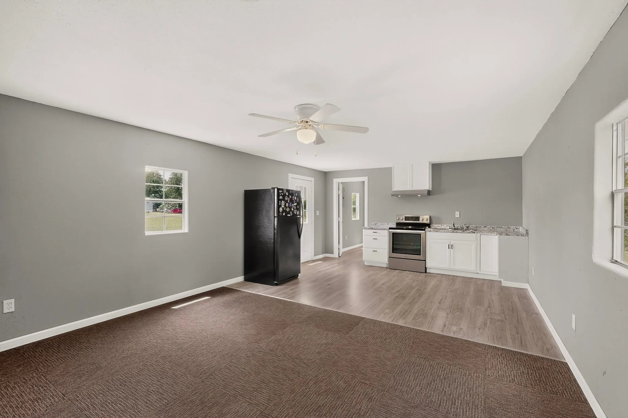Single Family Residence For Rent in Johnson County , 1657 E 2nd Street, Cleburne, Texas 76031, 1 Bedroom, 1 Bathroom, Garage spaces, 624 Sqft, built in 2024, mls#21307945, Real Estate Agent in Cleburne, Homes For Rent in Johnson county, Homes For Rent in Cleburne, Realtor in Cleburne Texas, Real Estate Brokerage Independent Realty Texas, Luminita Cordes Realtor
