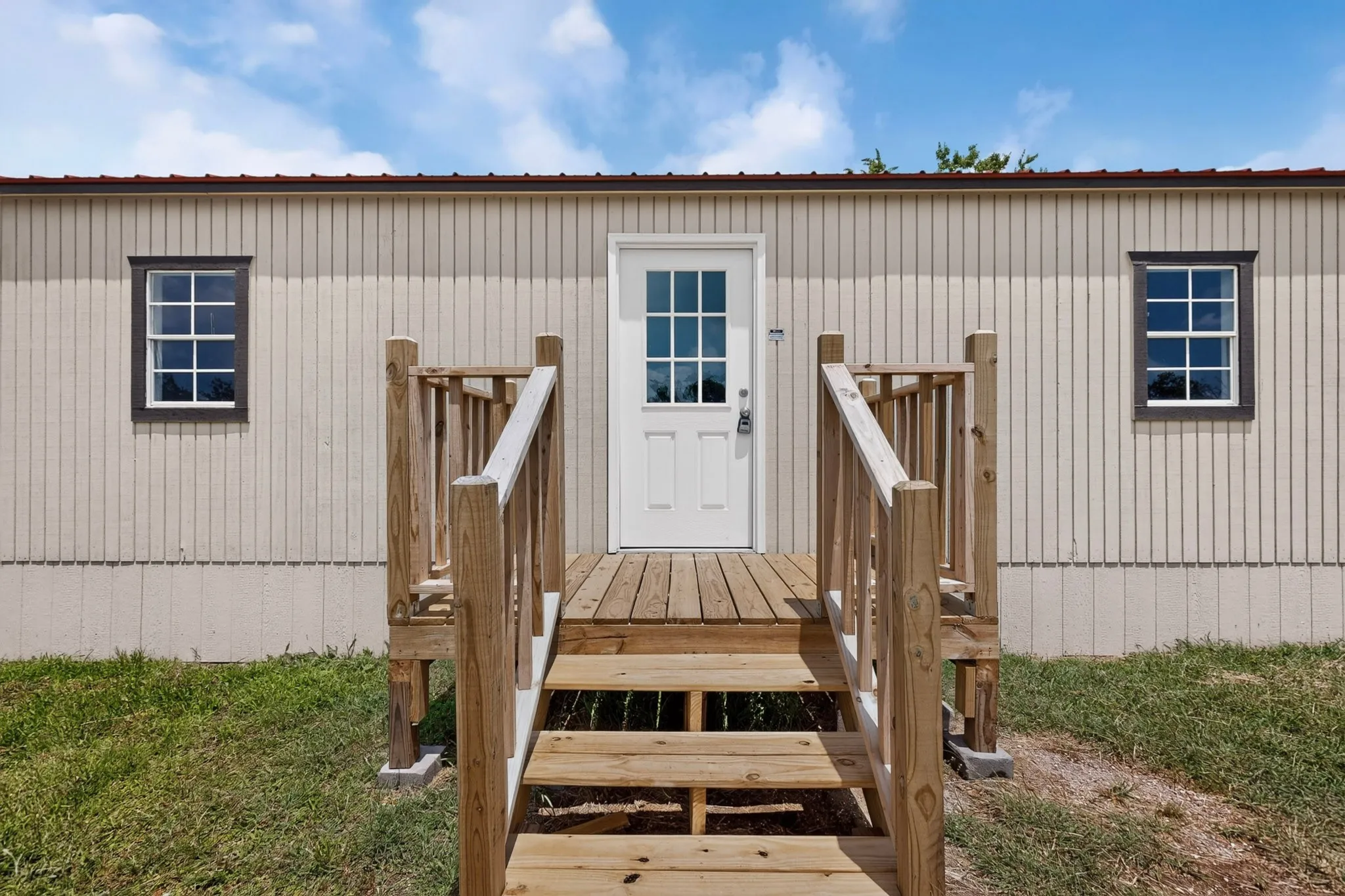 Single Family Residence For Rent in Johnson County , 1657 E 2nd Street, Cleburne, Texas 76031, 1 Bedroom, 1 Bathroom, Garage spaces, 624 Sqft, built in 2024, mls#21307945, Real Estate Agent in Cleburne, Homes For Rent in Johnson county, Homes For Rent in Cleburne, Realtor in Cleburne Texas, Real Estate Brokerage Independent Realty Texas, Luminita Cordes Realtor