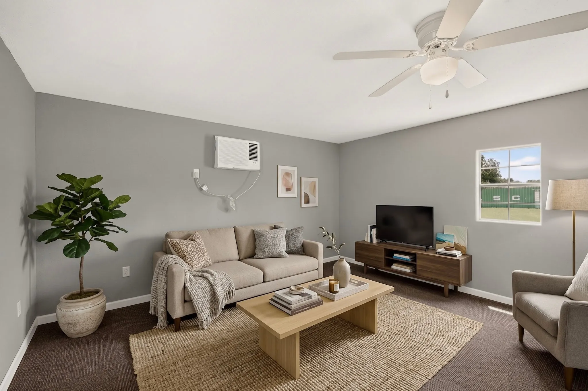 Single Family Residence For Rent in Johnson County , 1657 E 2nd Street, Cleburne, Texas 76031, 1 Bedroom, 1 Bathroom, Garage spaces, 624 Sqft, built in 2024, mls#21307945, Real Estate Agent in Cleburne, Homes For Rent in Johnson county, Homes For Rent in Cleburne, Realtor in Cleburne Texas, Real Estate Brokerage Independent Realty Texas, Luminita Cordes Realtor