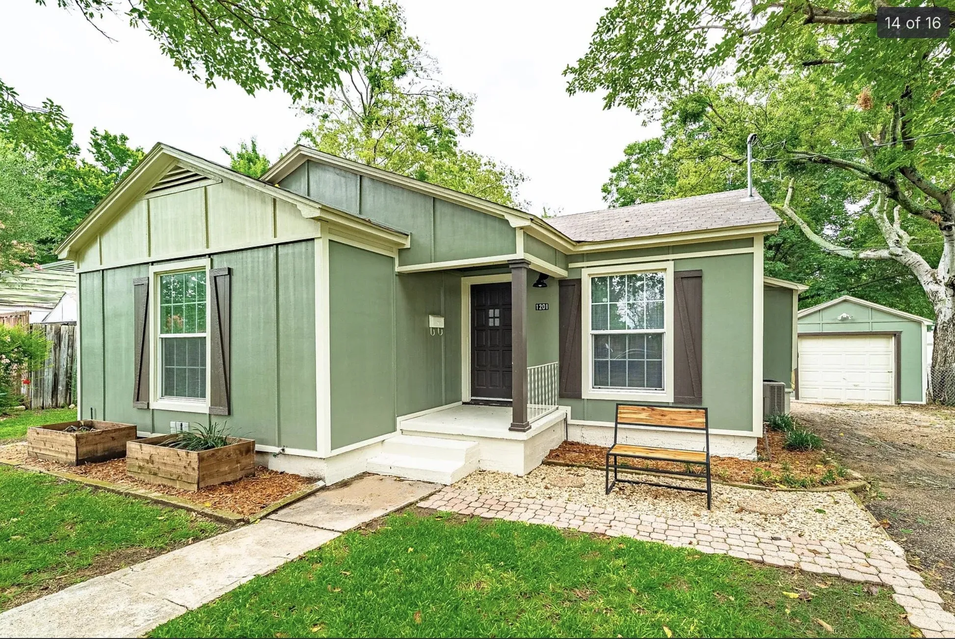 Single Family Residence For Rent in Dallas County , 1201 W Alan Avenue, Carrollton, Texas 75006, 2 Bedroom, 1 Bathroom, 1 Garage spaces, 906 Sqft, built in 1951, mls#21309831, Real Estate Agent in Carrollton, Homes For Rent in Dallas county, Homes For Rent in Carrollton, Realtor in Carrollton Texas, Real Estate Brokerage Independent Realty Texas, Luminita Cordes Realtor