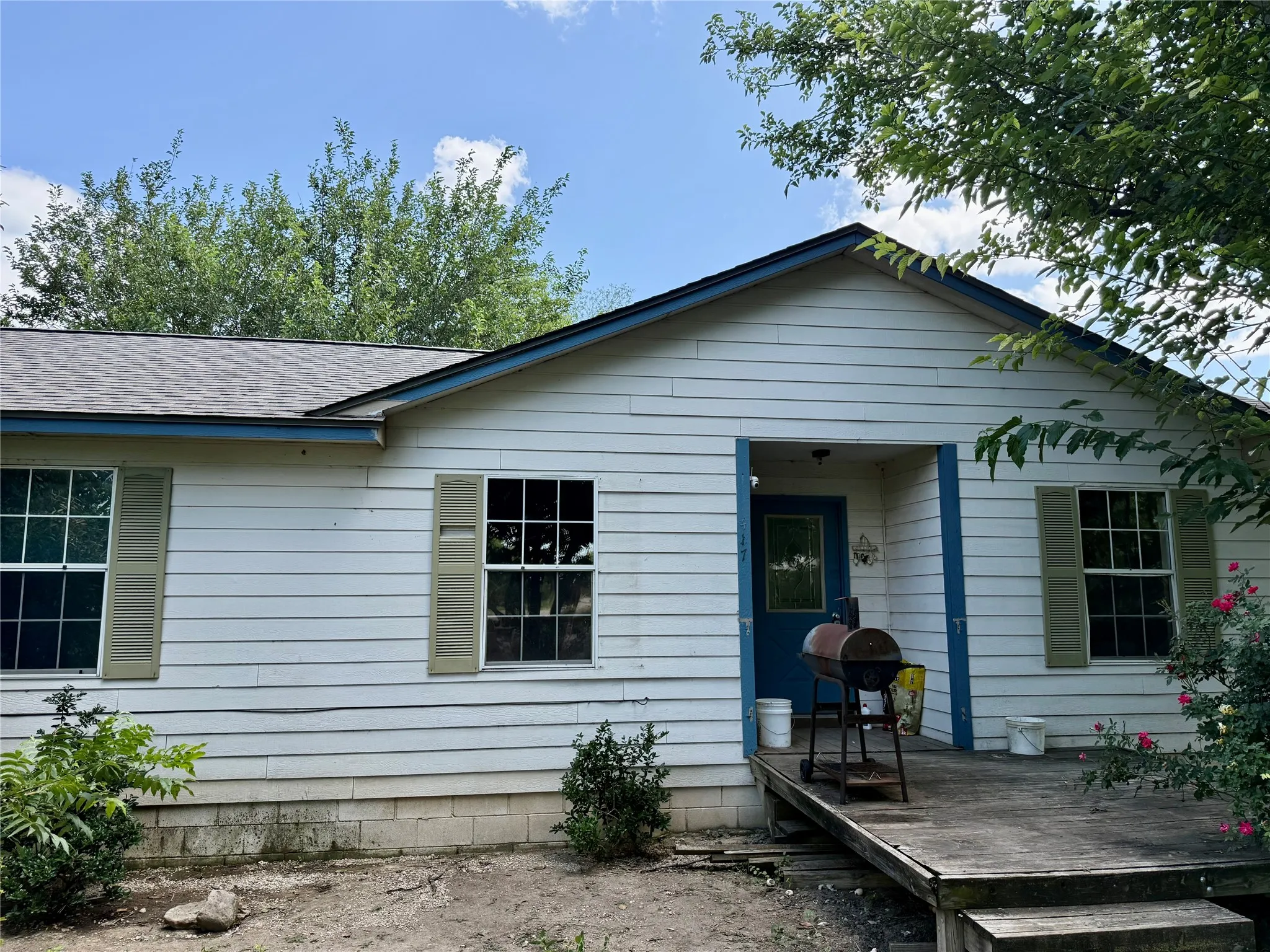 Single Family Residence For Sale in Erath County , 417 W Harris Street, Dublin, Texas 76446, 4 Bedroom, 2 Bathroom, Garage spaces, 1,432 Sqft, built in 2002, Price $215,000, mls#21310792, Real Estate Agent in Dublin, Homes For Sale in Erath county, Homes For Sale in Dublin, Realtor in Dublin Texas, Real Estate Brokerage Independent Realty Texas, Luminita Cordes Realtor