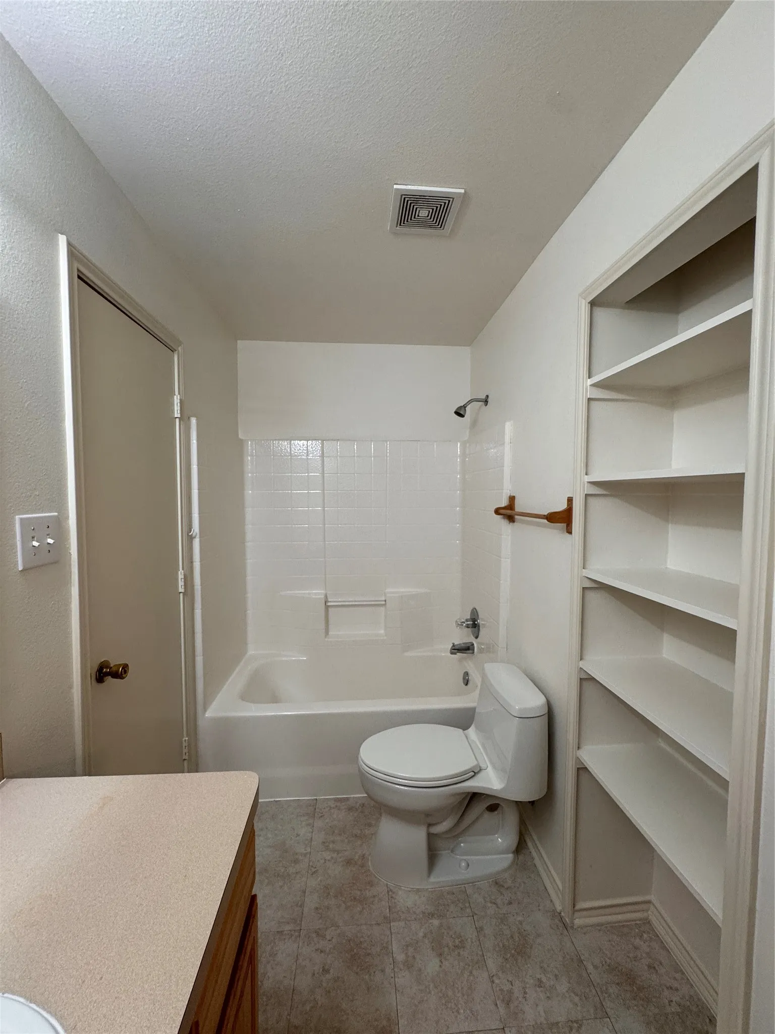 Duplex For Rent in Collin County , 414 N Jackson Avenue A, Wylie, Texas 75098, 3 Bedroom, 2 Bathroom, 1 Garage spaces, 1,315 Sqft, built in 2004, mls#21309581, Real Estate Agent in Wylie, Homes For Rent in Collin county, Homes For Rent in Wylie, Realtor in Wylie Texas, Real Estate Brokerage Independent Realty Texas, Luminita Cordes Realtor