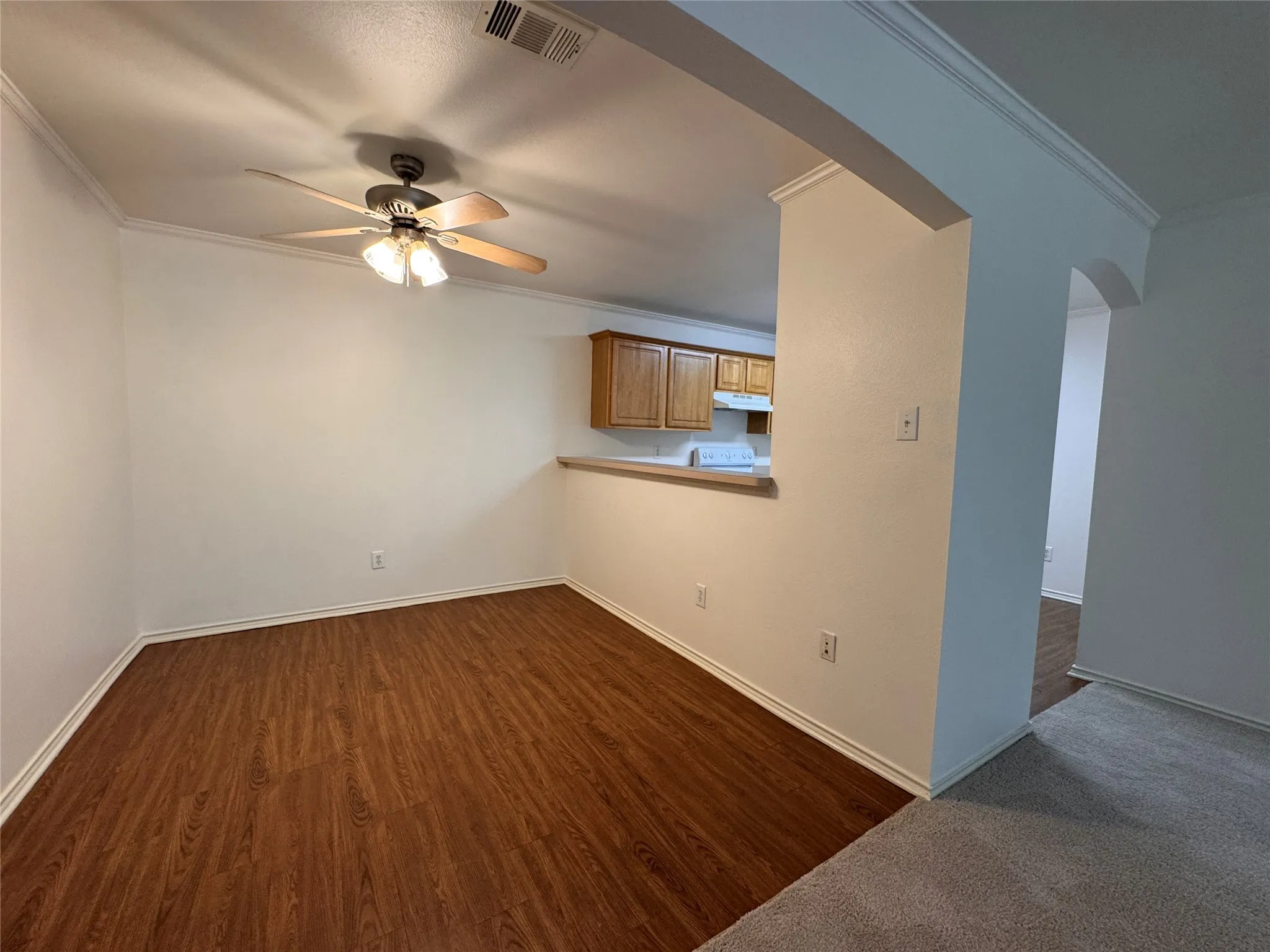 Duplex For Rent in Collin County , 414 N Jackson Avenue A, Wylie, Texas 75098, 3 Bedroom, 2 Bathroom, 1 Garage spaces, 1,315 Sqft, built in 2004, mls#21309581, Real Estate Agent in Wylie, Homes For Rent in Collin county, Homes For Rent in Wylie, Realtor in Wylie Texas, Real Estate Brokerage Independent Realty Texas, Luminita Cordes Realtor