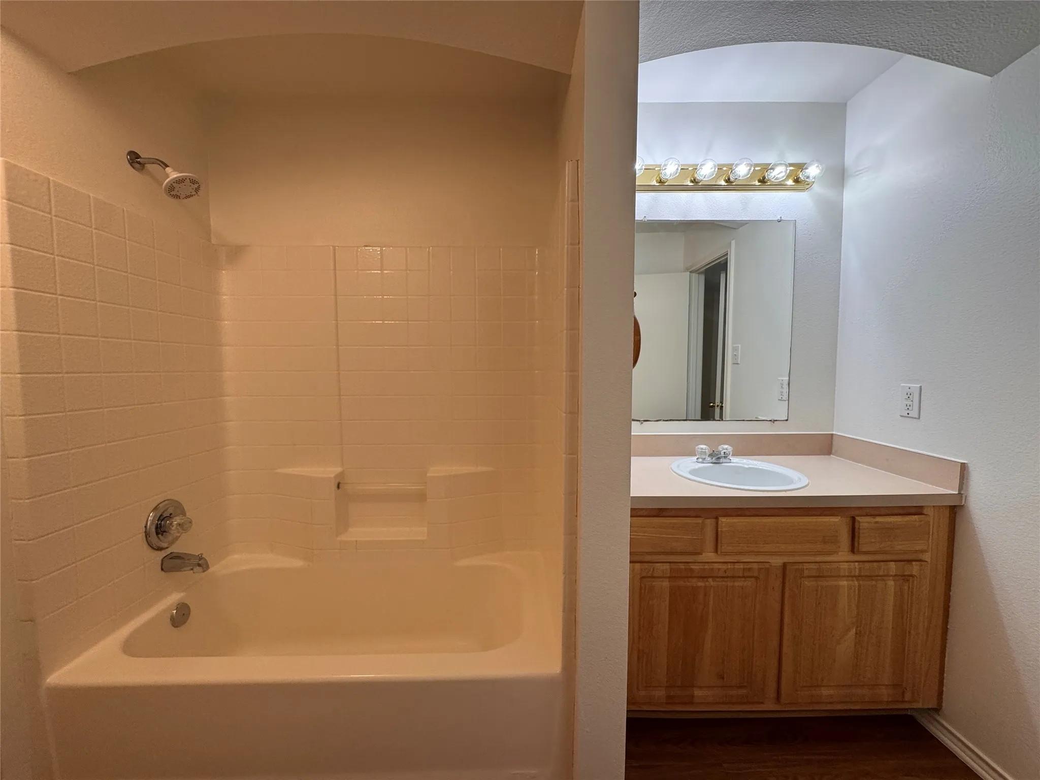Duplex For Rent in Collin County , 414 N Jackson Avenue A, Wylie, Texas 75098, 3 Bedroom, 2 Bathroom, 1 Garage spaces, 1,315 Sqft, built in 2004, mls#21309581, Real Estate Agent in Wylie, Homes For Rent in Collin county, Homes For Rent in Wylie, Realtor in Wylie Texas, Real Estate Brokerage Independent Realty Texas, Luminita Cordes Realtor