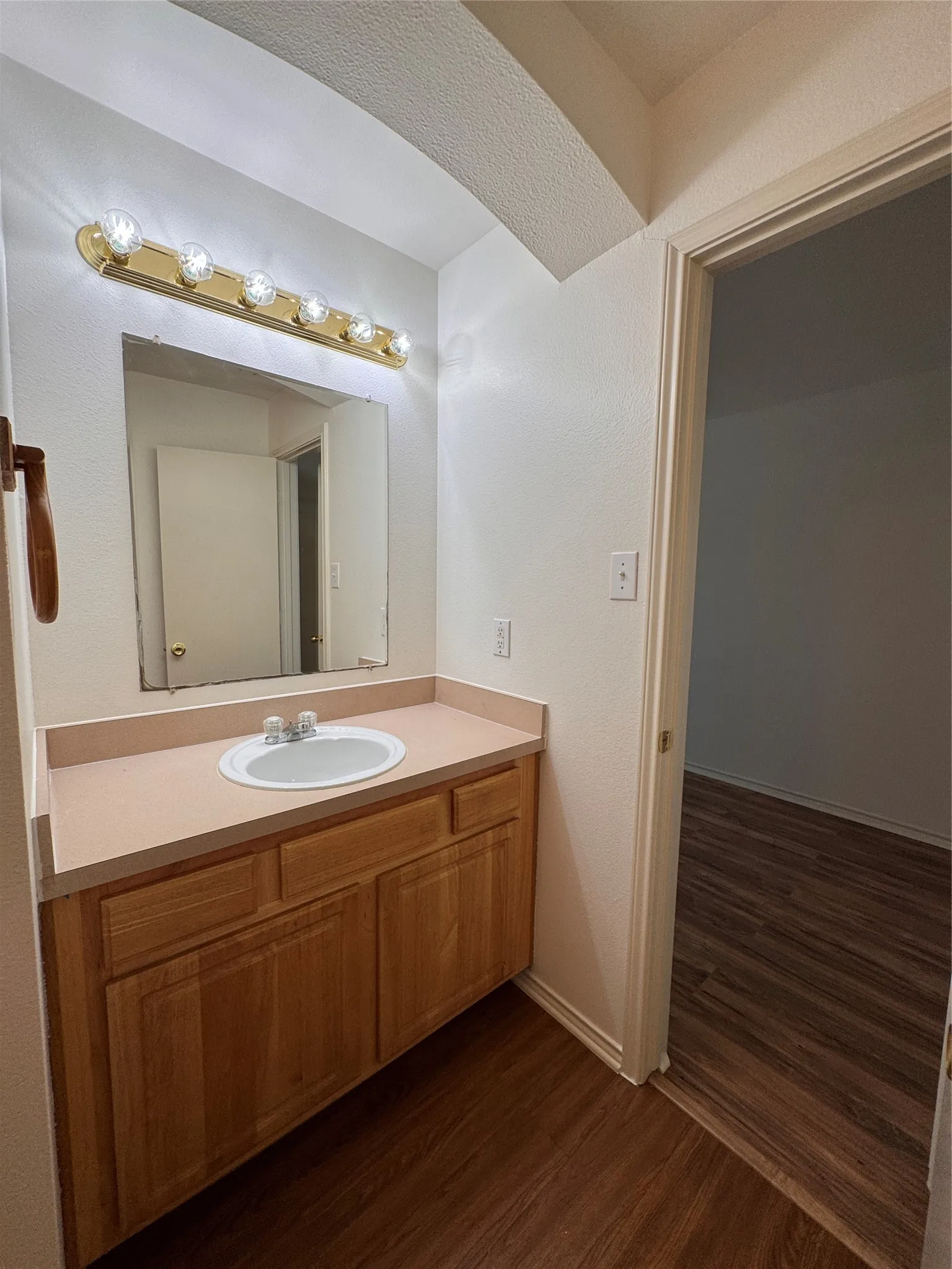 Duplex For Rent in Collin County , 414 N Jackson Avenue A, Wylie, Texas 75098, 3 Bedroom, 2 Bathroom, 1 Garage spaces, 1,315 Sqft, built in 2004, mls#21309581, Real Estate Agent in Wylie, Homes For Rent in Collin county, Homes For Rent in Wylie, Realtor in Wylie Texas, Real Estate Brokerage Independent Realty Texas, Luminita Cordes Realtor