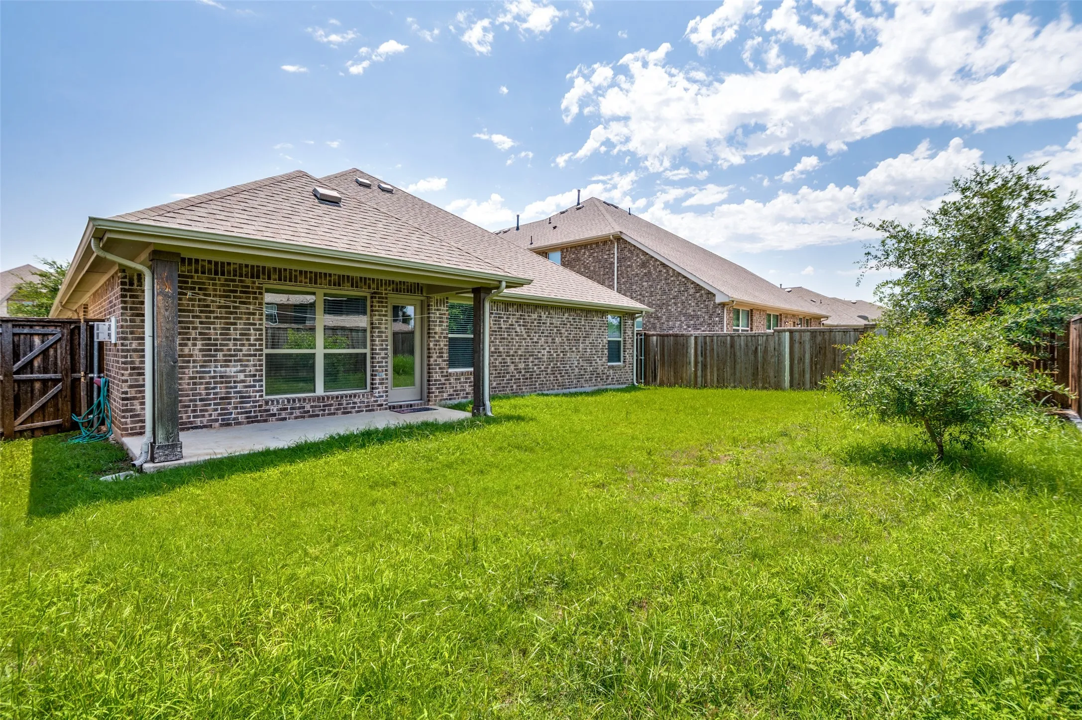Single Family Residence For Rent in Denton County , 4541 Conrad Avenue, Celina, Texas 76227, 3 Bedroom, 2 Bathroom, 2 Garage spaces, 2,036 Sqft, built in 2018, Price $2,400, mls#21310803, Real Estate Agent in Celina, Homes For Rent in Denton county, Homes For Rent in Celina, Realtor in Celina Texas, Real Estate Brokerage Independent Realty Texas, Luminita Cordes Realtor