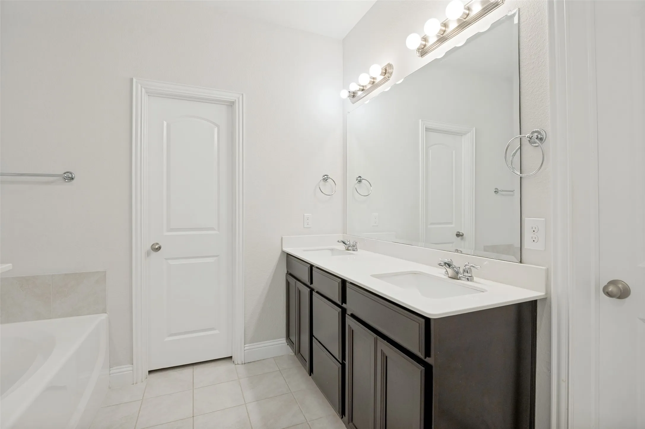 Single Family Residence For Rent in Denton County , 4541 Conrad Avenue, Celina, Texas 76227, 3 Bedroom, 2 Bathroom, 2 Garage spaces, 2,036 Sqft, built in 2018, Price $2,400, mls#21310803, Real Estate Agent in Celina, Homes For Rent in Denton county, Homes For Rent in Celina, Realtor in Celina Texas, Real Estate Brokerage Independent Realty Texas, Luminita Cordes Realtor