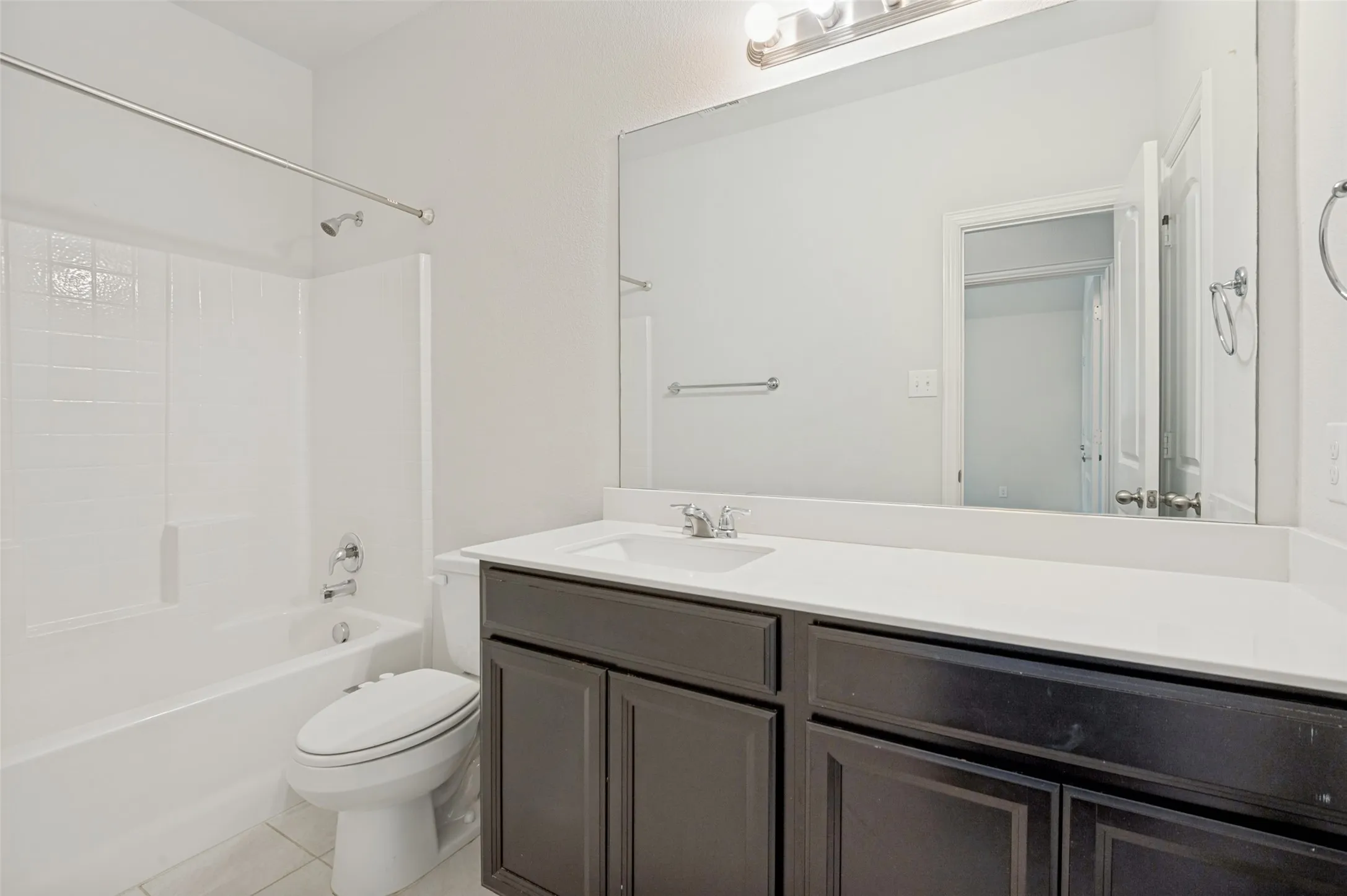 Single Family Residence For Rent in Denton County , 4541 Conrad Avenue, Celina, Texas 76227, 3 Bedroom, 2 Bathroom, 2 Garage spaces, 2,036 Sqft, built in 2018, Price $2,400, mls#21310803, Real Estate Agent in Celina, Homes For Rent in Denton county, Homes For Rent in Celina, Realtor in Celina Texas, Real Estate Brokerage Independent Realty Texas, Luminita Cordes Realtor