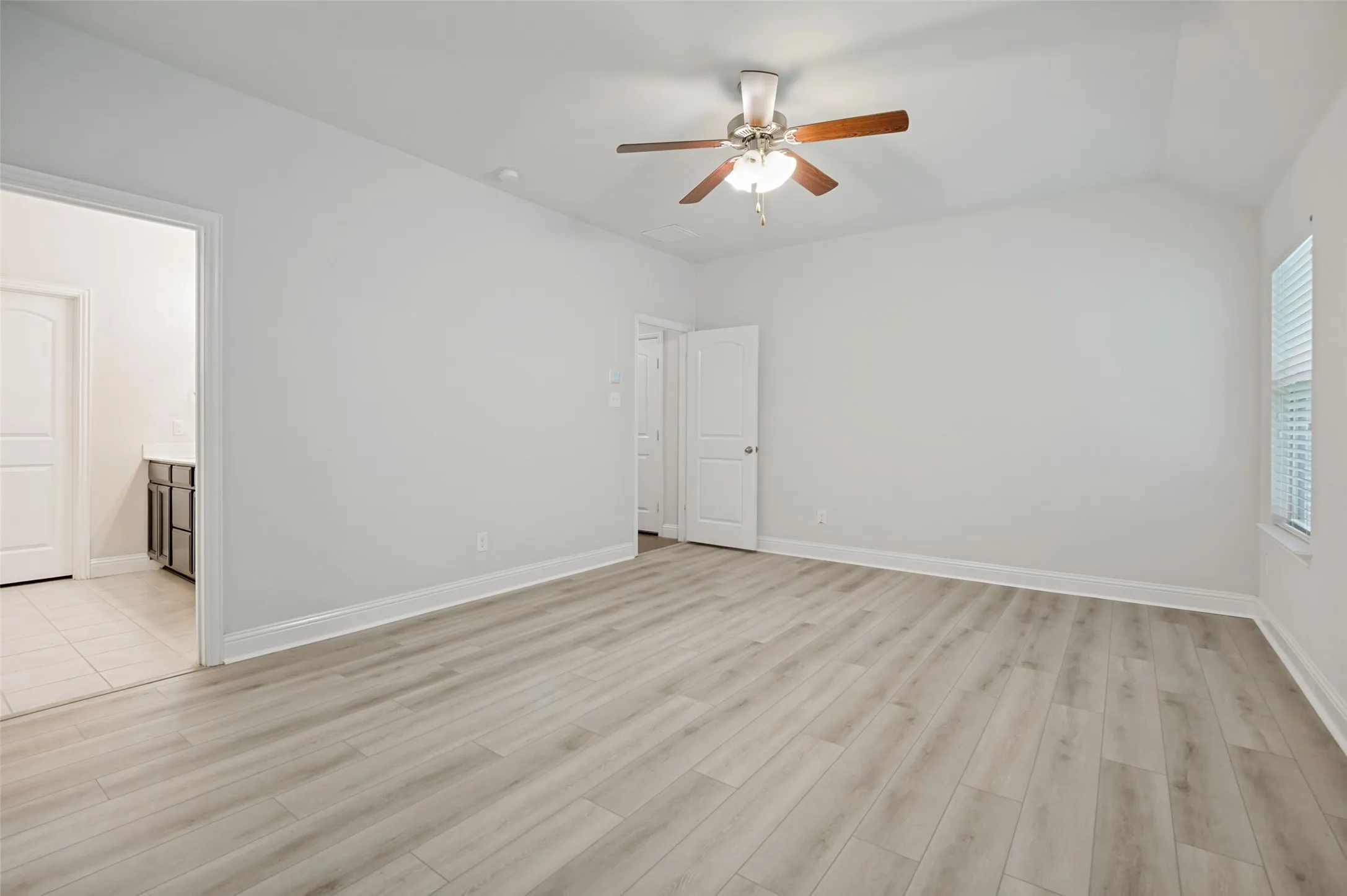 Single Family Residence For Rent in Denton County , 4541 Conrad Avenue, Celina, Texas 76227, 3 Bedroom, 2 Bathroom, 2 Garage spaces, 2,036 Sqft, built in 2018, Price $2,400, mls#21310803, Real Estate Agent in Celina, Homes For Rent in Denton county, Homes For Rent in Celina, Realtor in Celina Texas, Real Estate Brokerage Independent Realty Texas, Luminita Cordes Realtor