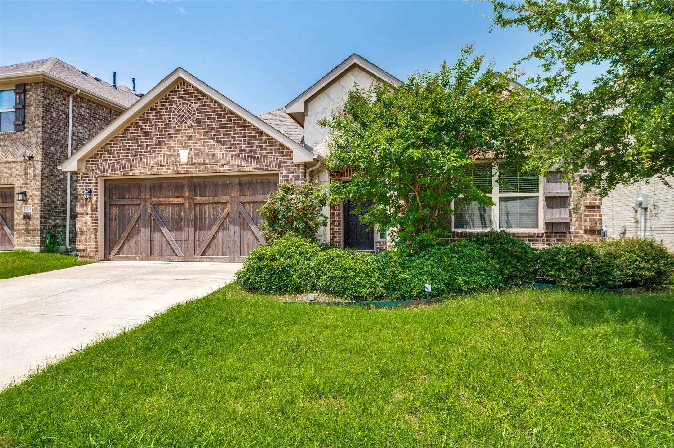 Single Family Residence For Rent in Denton County , 4541 Conrad Avenue, Celina, Texas 76227, 3 Bedroom, 2 Bathroom, 2 Garage spaces, 2,036 Sqft, built in 2018, Price $2,400, mls#21310803, Real Estate Agent in Celina, Homes For Rent in Denton county, Homes For Rent in Celina, Realtor in Celina Texas, Real Estate Brokerage Independent Realty Texas, Luminita Cordes Realtor