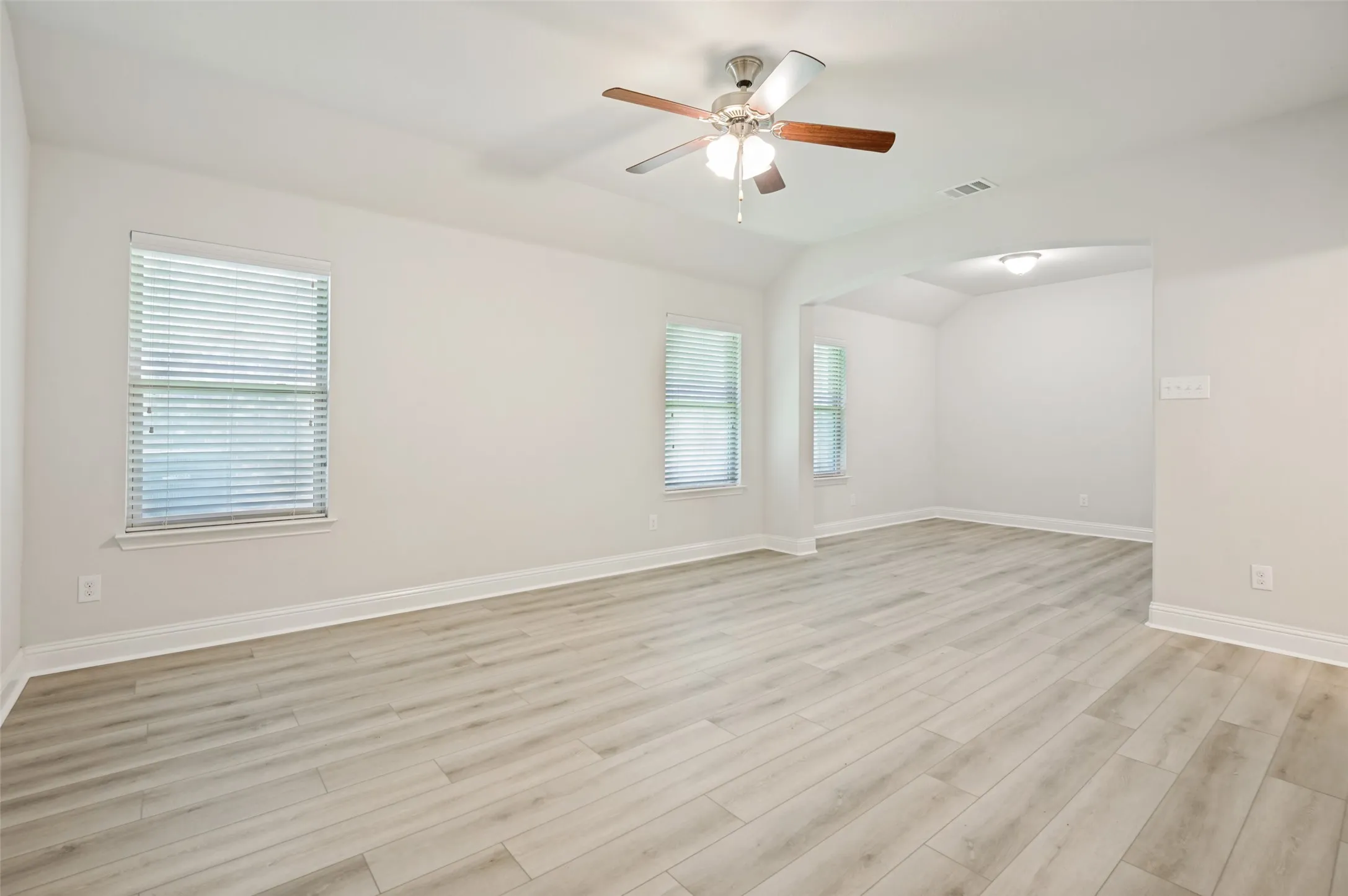 Single Family Residence For Rent in Denton County , 4541 Conrad Avenue, Celina, Texas 76227, 3 Bedroom, 2 Bathroom, 2 Garage spaces, 2,036 Sqft, built in 2018, Price $2,400, mls#21310803, Real Estate Agent in Celina, Homes For Rent in Denton county, Homes For Rent in Celina, Realtor in Celina Texas, Real Estate Brokerage Independent Realty Texas, Luminita Cordes Realtor