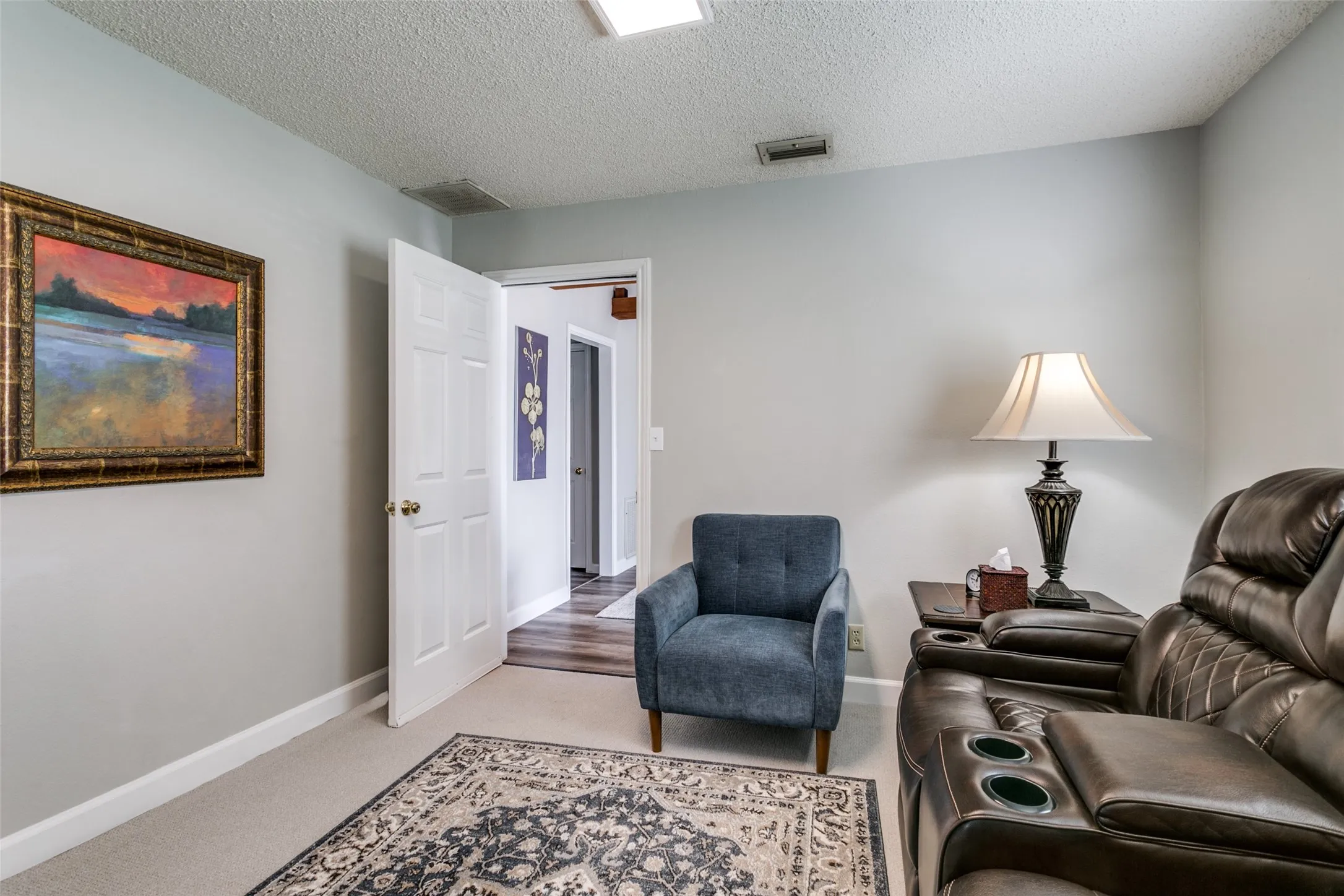 Office For Rent in Denton County , 725 W Purnell Road, Lewisville, Texas 75067, 0, 0, Garage spaces, 0 Sqft, built in 1963, Price $2,800, mls#21310837, Real Estate Agent in Lewisville, Homes For Rent in Denton county, Homes For Rent in Lewisville, Realtor in Lewisville Texas, Real Estate Brokerage Independent Realty Texas, Luminita Cordes Realtor