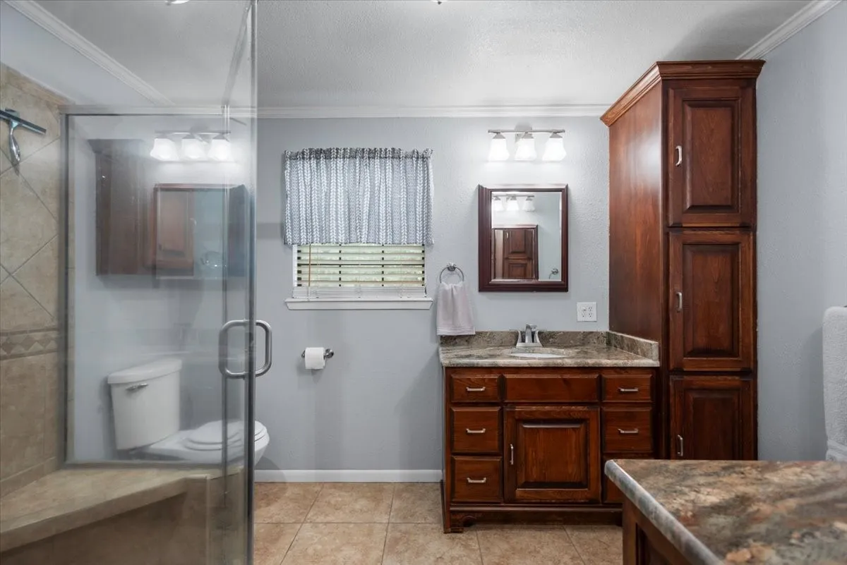 Farm For Sale in Upshur County , 3989 Bob O Link Road, Gilmer, Texas 75645, 4 Bedroom, 2 Bathroom, Garage spaces, 2,232 Sqft, built in 1992, mls#21310844, Real Estate Agent in Gilmer, Homes For Sale in Upshur county, Homes For Sale in Gilmer, Realtor in Gilmer Texas, Real Estate Brokerage Independent Realty Texas, Luminita Cordes Realtor