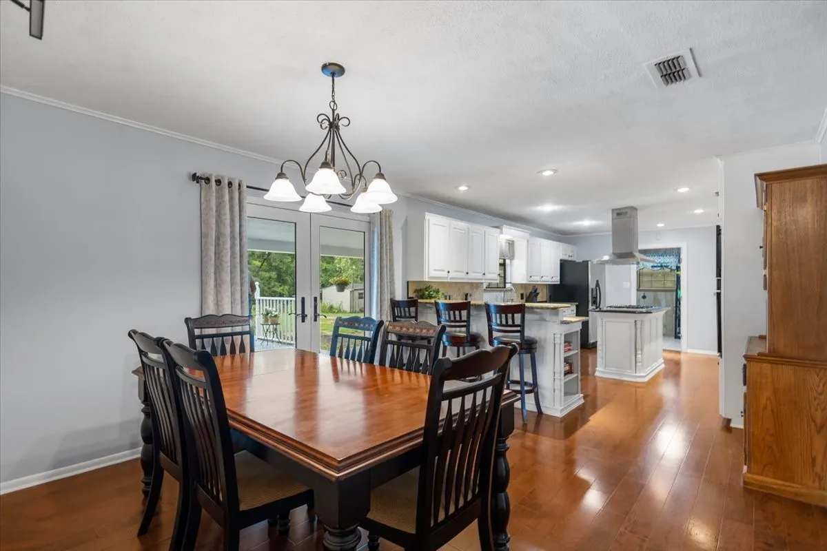 Farm For Sale in Upshur County , 3989 Bob O Link Road, Gilmer, Texas 75645, 4 Bedroom, 2 Bathroom, Garage spaces, 2,232 Sqft, built in 1992, mls#21310844, Real Estate Agent in Gilmer, Homes For Sale in Upshur county, Homes For Sale in Gilmer, Realtor in Gilmer Texas, Real Estate Brokerage Independent Realty Texas, Luminita Cordes Realtor