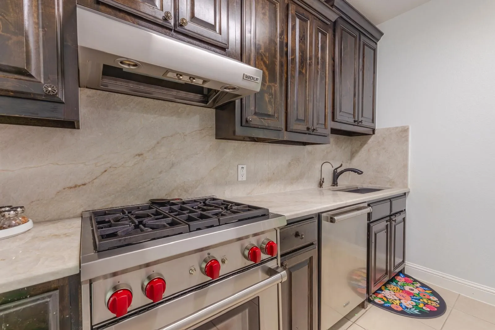 Single Family Residence For Sale in Collin County , 5805 Middleton Drive, Parker, Texas 75002, 6 Bedroom, 7 Bathroom, 3 Garage spaces, 8,020 Sqft, built in 2017, mls#21305676, Real Estate Agent in Parker, Homes For Sale in Collin county, Homes For Sale in Parker, Realtor in Parker Texas, Real Estate Brokerage Independent Realty Texas, Luminita Cordes Realtor