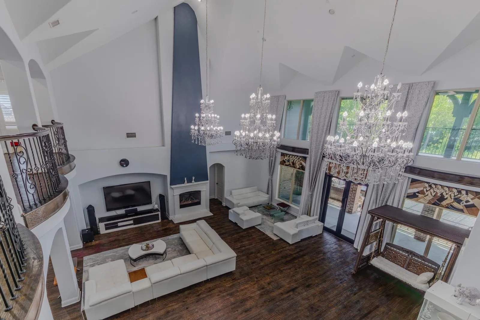 Single Family Residence For Sale in Collin County , 5805 Middleton Drive, Parker, Texas 75002, 6 Bedroom, 7 Bathroom, 3 Garage spaces, 8,020 Sqft, built in 2017, mls#21305676, Real Estate Agent in Parker, Homes For Sale in Collin county, Homes For Sale in Parker, Realtor in Parker Texas, Real Estate Brokerage Independent Realty Texas, Luminita Cordes Realtor