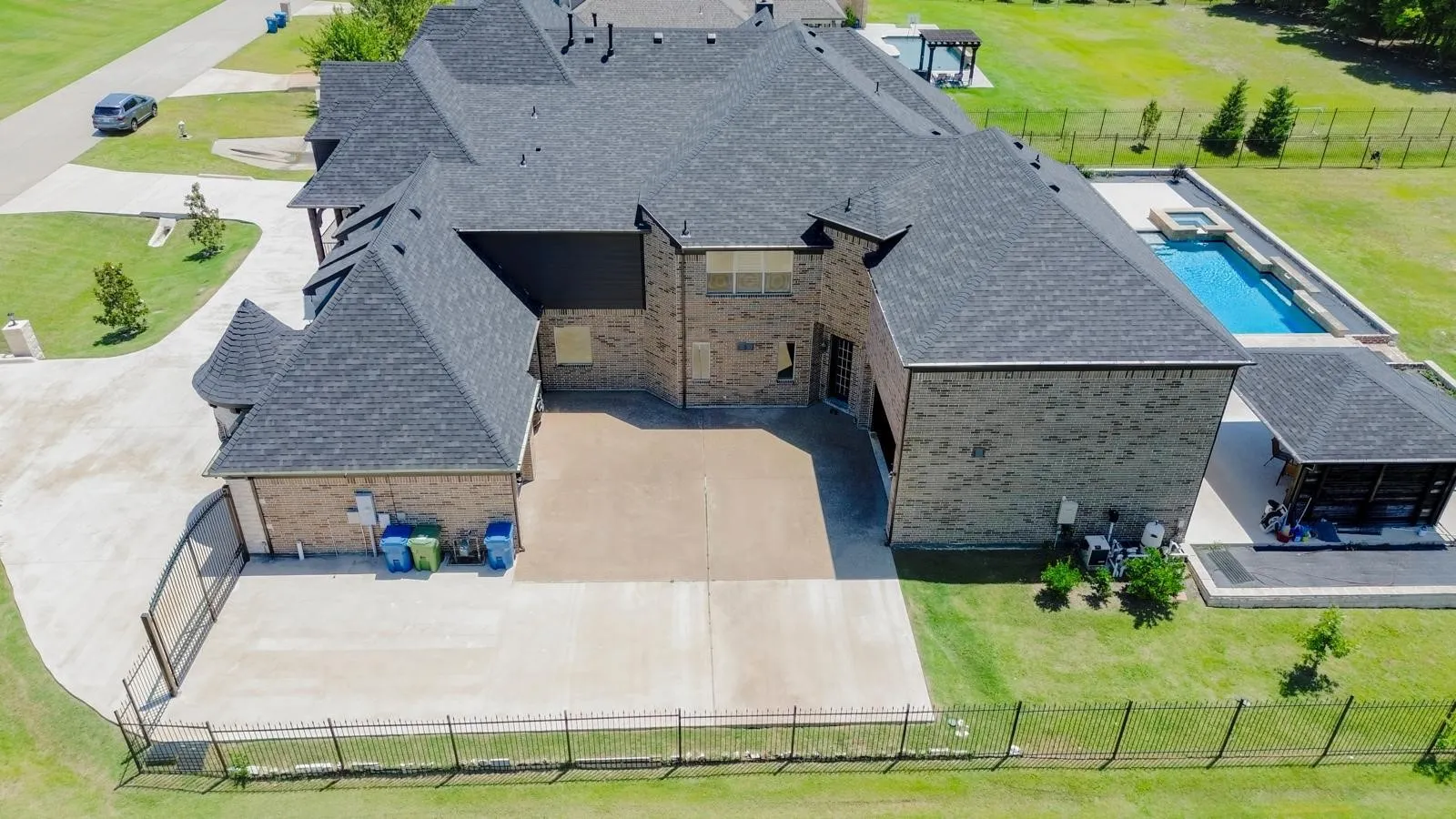 Single Family Residence For Sale in Collin County , 5805 Middleton Drive, Parker, Texas 75002, 6 Bedroom, 7 Bathroom, 3 Garage spaces, 8,020 Sqft, built in 2017, mls#21305676, Real Estate Agent in Parker, Homes For Sale in Collin county, Homes For Sale in Parker, Realtor in Parker Texas, Real Estate Brokerage Independent Realty Texas, Luminita Cordes Realtor