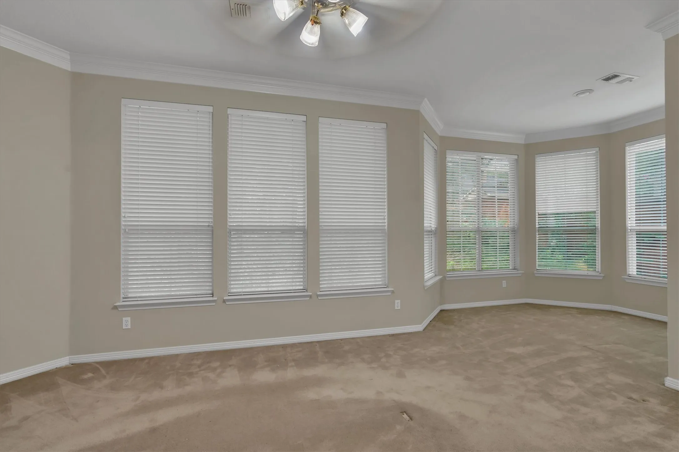 Primary Bedroom sitting area