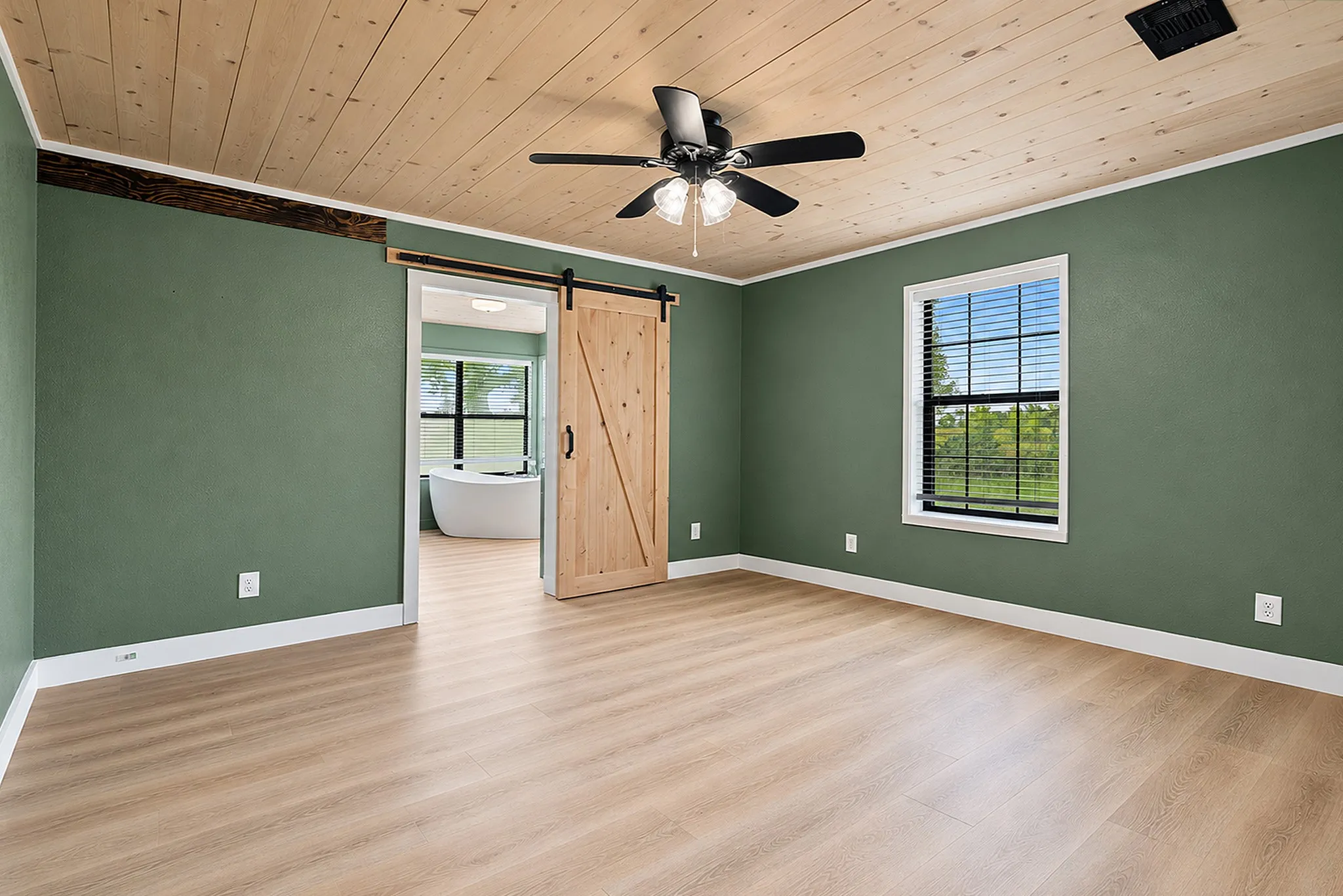 Single Family Residence For Sale in Red River (TX) County , 13944 Farm Road 195, Bagwell, Texas 75412, 4 Bedroom, 2 Bathroom, Garage spaces, 1,850 Sqft, built in 1927, mls#21308858, Real Estate Agent in Bagwell, Homes For Sale in Red River (TX) county, Homes For Sale in Bagwell, Realtor in Bagwell Texas, Real Estate Brokerage Independent Realty Texas, Luminita Cordes Realtor