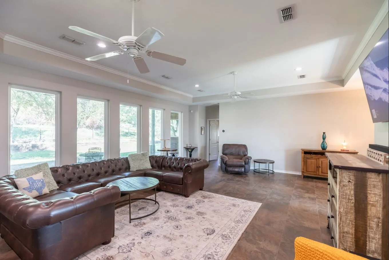 Single Family Residence For Rent in Taylor County , 364 Alexandra Drive, Tuscola, Texas 79562, 3 Bedrooms, 3 Bathrooms, 2 Garage spaces, 2,934 Sqft, built in 2000, Price $7,000, mls#21310863, Real Estate Agent in Tuscola, Homes For Rent in Taylor county, Homes For Rent in Tuscola, Realtor in Tuscola Texas, Real Estate Brokerage Independent Realty Texas, Luminita Cordes Realtor
