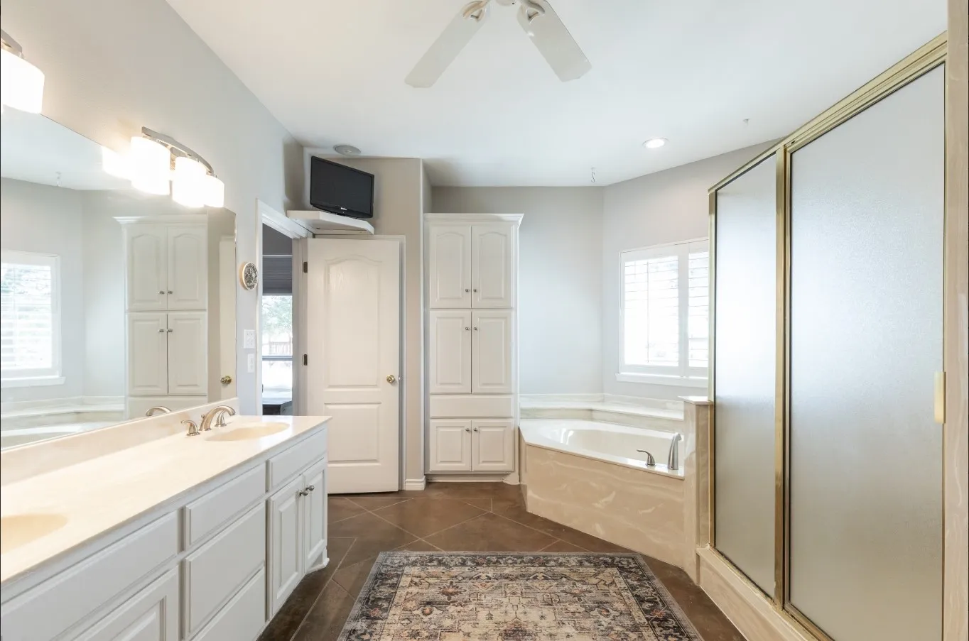 Single Family Residence For Rent in Taylor County , 364 Alexandra Drive, Tuscola, Texas 79562, 3 Bedrooms, 3 Bathrooms, 2 Garage spaces, 2,934 Sqft, built in 2000, Price $7,000, mls#21310863, Real Estate Agent in Tuscola, Homes For Rent in Taylor county, Homes For Rent in Tuscola, Realtor in Tuscola Texas, Real Estate Brokerage Independent Realty Texas, Luminita Cordes Realtor