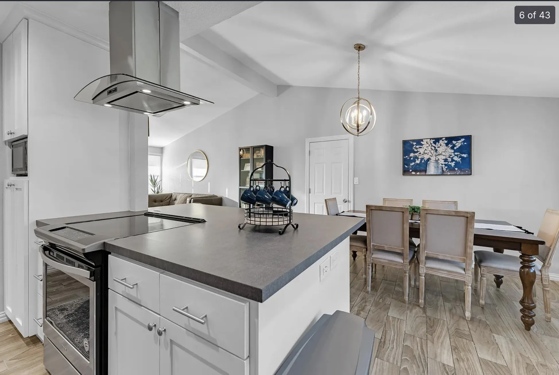 Single Family Residence For Rent in Dallas County , 13506 Castleton Drive, Farmers Branch, Texas 75234, 3 Bedroom, 2 Bathroom, 1 Garage spaces, 1,147 Sqft, built in 1960, mls#21310858, Real Estate Agent in Farmers Branch, Homes For Rent in Dallas county, Homes For Rent in Farmers Branch, Realtor in Farmers Branch Texas, Real Estate Brokerage Independent Realty Texas, Luminita Cordes Realtor