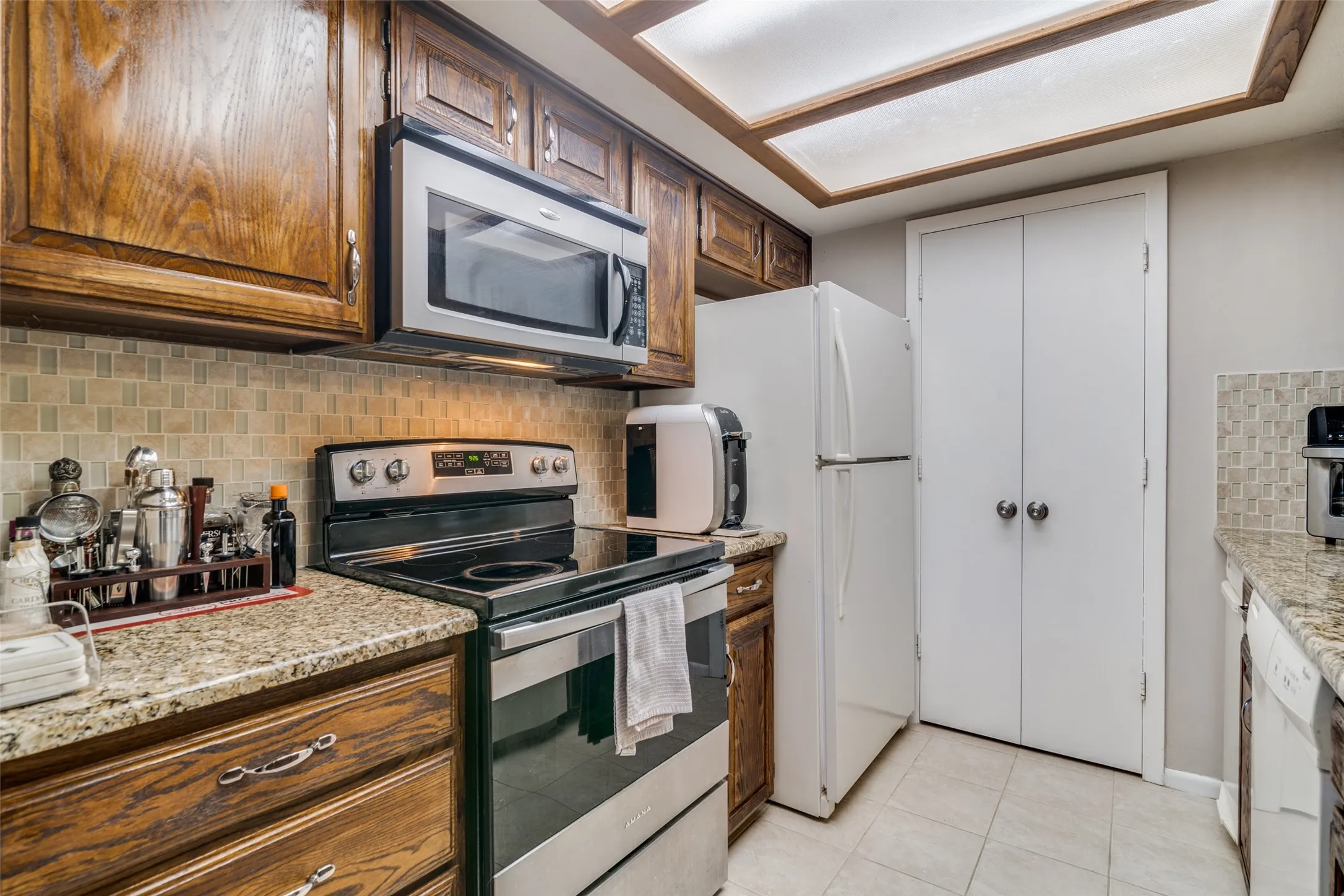 Condominium For Sale in Rockwall County , 1028 Signal Ridge Place, Rockwall, Texas 75032, 3 Bedroom, 2 Bathroom, Garage spaces, 1,643 Sqft, built in 1984, mls#21310732, Real Estate Agent in Rockwall, Homes For Sale in Rockwall county, Homes For Sale in Rockwall, Realtor in Rockwall Texas, Real Estate Brokerage Independent Realty Texas, Luminita Cordes Realtor