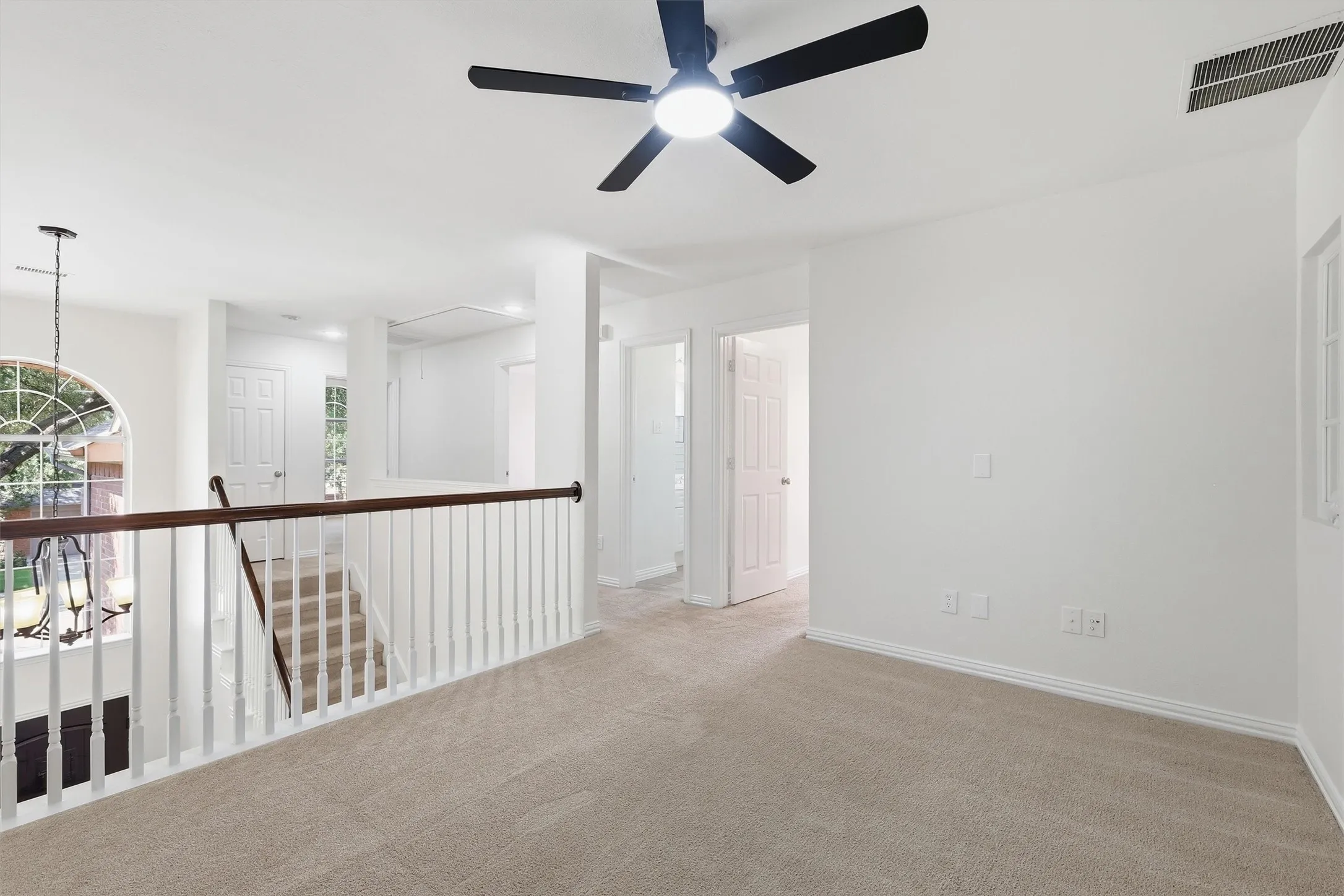 Single Family Residence For Sale in Denton County , 3631 Appalachian Way, Flower Mound, Texas 75022, 4 Bedroom, 3 Bathroom, 2 Garage spaces, 2,374 Sqft, built in 1997, mls#21309876, Real Estate Agent in Flower Mound, Homes For Sale in Denton county, Homes For Sale in Flower Mound, Realtor in Flower Mound Texas, Real Estate Brokerage Independent Realty Texas, Luminita Cordes Realtor