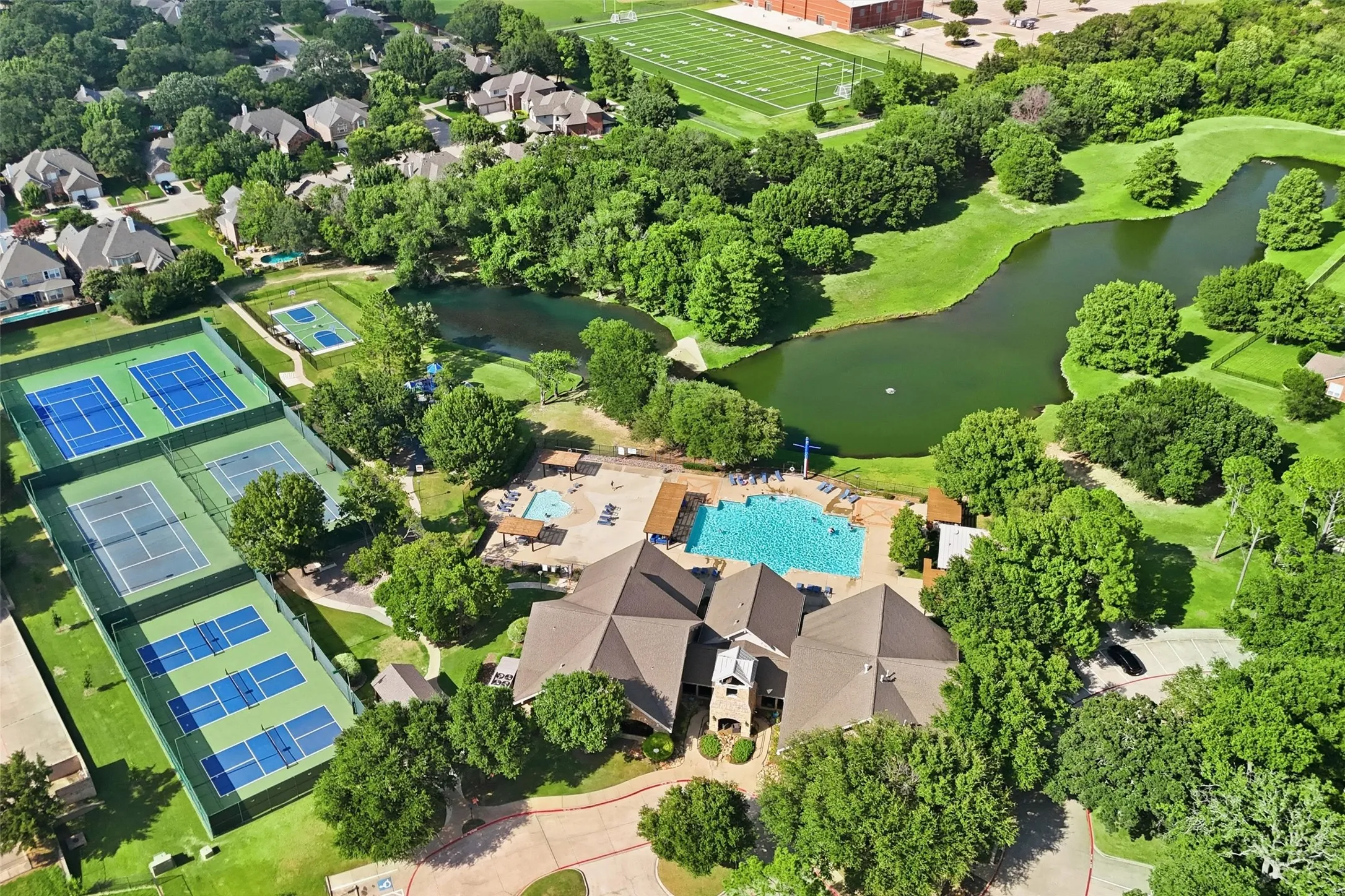 Single Family Residence For Sale in Denton County , 3631 Appalachian Way, Flower Mound, Texas 75022, 4 Bedroom, 3 Bathroom, 2 Garage spaces, 2,374 Sqft, built in 1997, mls#21309876, Real Estate Agent in Flower Mound, Homes For Sale in Denton county, Homes For Sale in Flower Mound, Realtor in Flower Mound Texas, Real Estate Brokerage Independent Realty Texas, Luminita Cordes Realtor