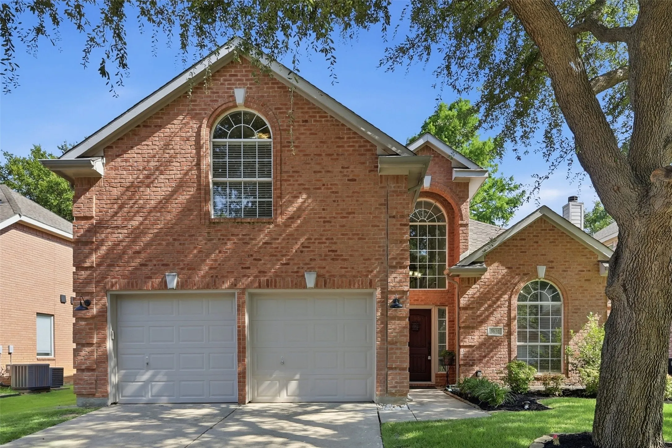 Single Family Residence For Sale in Denton County , 3631 Appalachian Way, Flower Mound, Texas 75022, 4 Bedroom, 3 Bathroom, 2 Garage spaces, 2,374 Sqft, built in 1997, mls#21309876, Real Estate Agent in Flower Mound, Homes For Sale in Denton county, Homes For Sale in Flower Mound, Realtor in Flower Mound Texas, Real Estate Brokerage Independent Realty Texas, Luminita Cordes Realtor