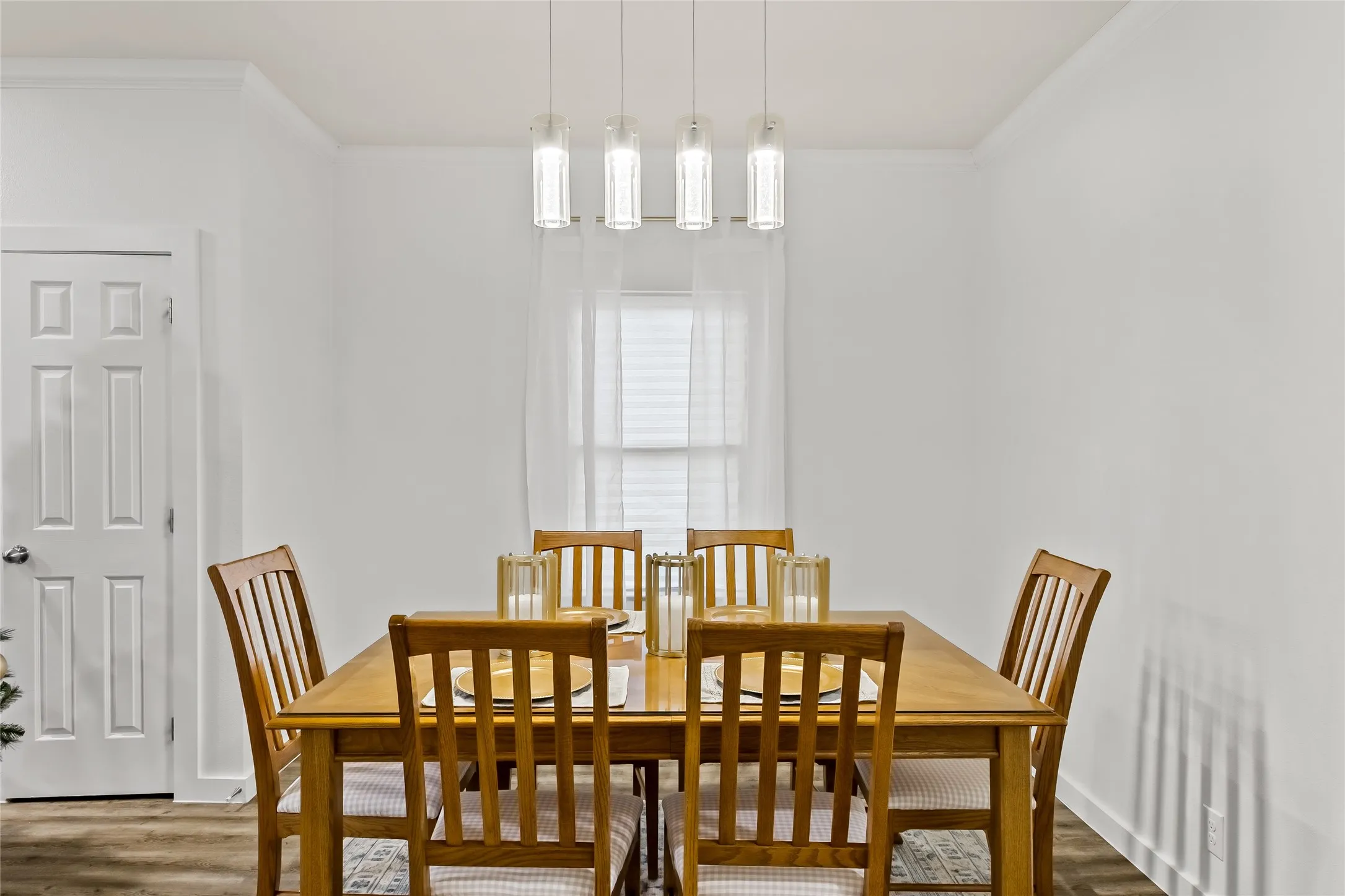 Single Family Residence For Sale in Hunt County , 1326 Hemphill Street, Greenville, Texas 75401, 3 Bedroom, 2 Bathroom, 1 Garage spaces, 1,526 Sqft, built in 2022, mls#21310463, Real Estate Agent in Greenville, Homes For Sale in Hunt county, Homes For Sale in Greenville, Realtor in Greenville Texas, Real Estate Brokerage Independent Realty Texas, Luminita Cordes Realtor
