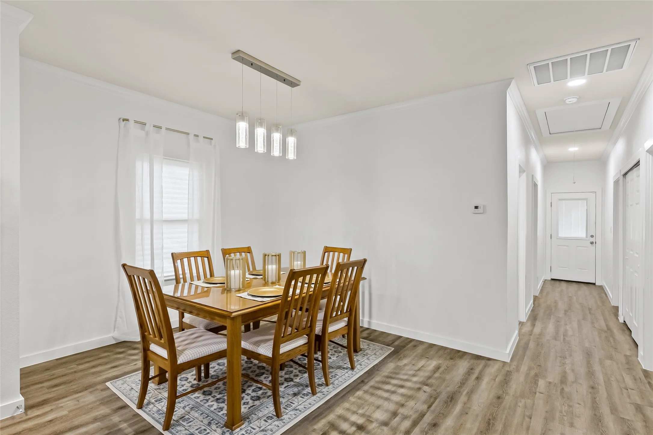 Single Family Residence For Sale in Hunt County , 1326 Hemphill Street, Greenville, Texas 75401, 3 Bedroom, 2 Bathroom, 1 Garage spaces, 1,526 Sqft, built in 2022, mls#21310463, Real Estate Agent in Greenville, Homes For Sale in Hunt county, Homes For Sale in Greenville, Realtor in Greenville Texas, Real Estate Brokerage Independent Realty Texas, Luminita Cordes Realtor