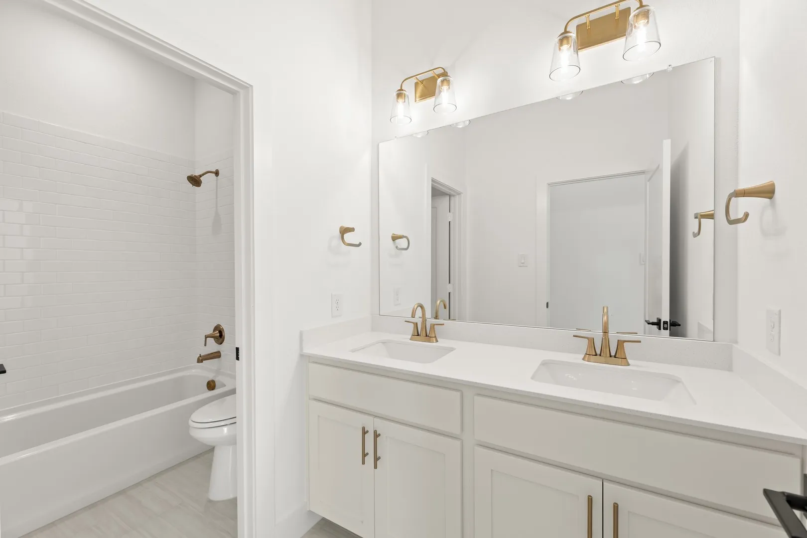21. 927 Stellar Truth - 3RD Bath