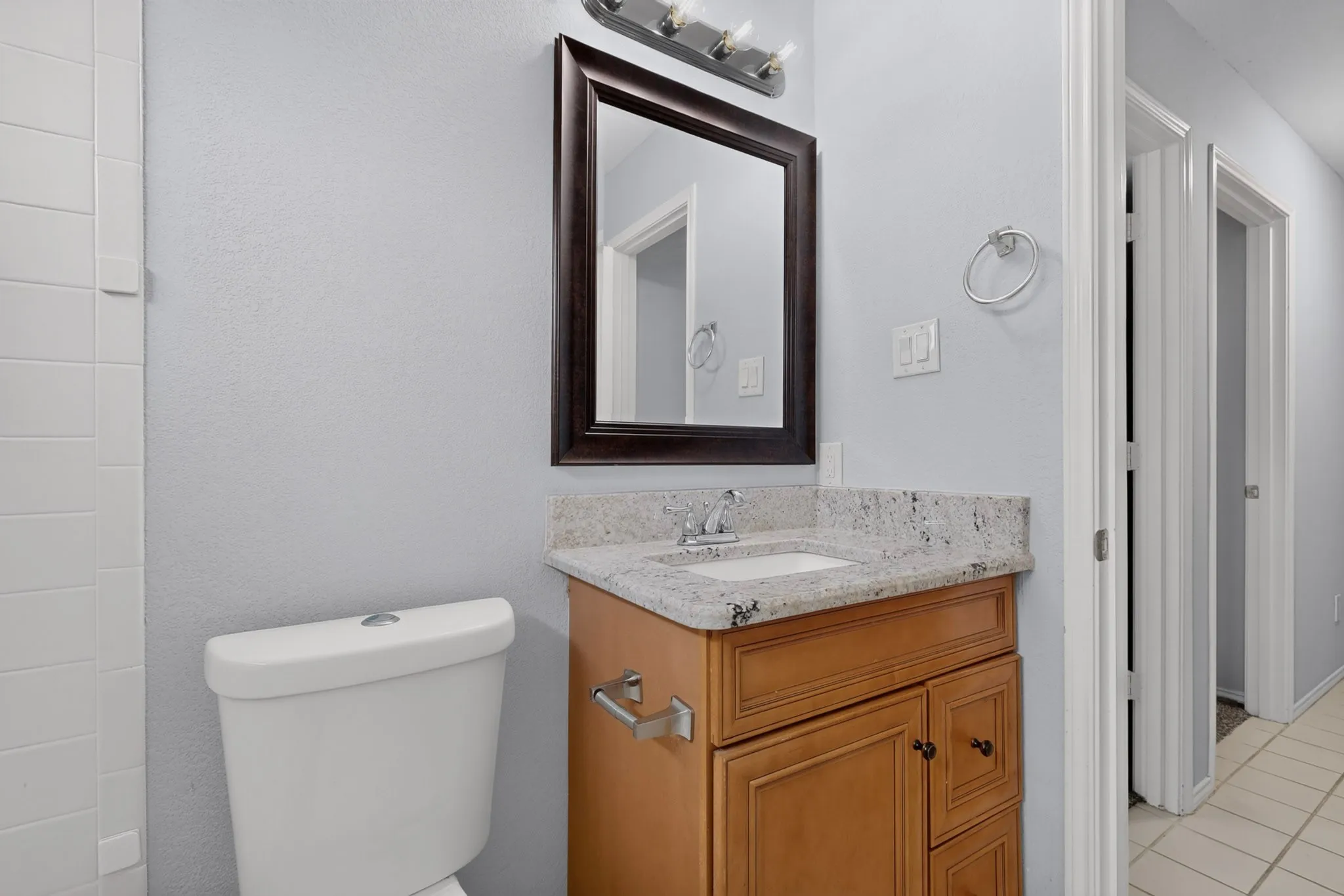 Single Family Residence For Sale in Collin County , 2702 Garden Springs Drive, Richardson, Texas 75082, 3 Bedroom, 2 Bathroom, 2 Garage spaces, 1,964 Sqft, built in 1991, mls#21310975, Real Estate Agent in Richardson, Homes For Sale in Collin county, Homes For Sale in Richardson, Realtor in Richardson Texas, Real Estate Brokerage Independent Realty Texas, Luminita Cordes Realtor