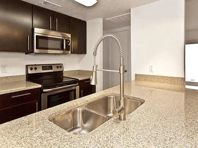 Condominium For Rent in Dallas County , 5909 Birchbrook Drive 223, Dallas, Texas 75206, 2 Bedroom, 2 Bathroom, Garage spaces, 1,120 Sqft, built in 1970, mls#21310978, Real Estate Agent in Dallas, Homes For Rent in Dallas county, Homes For Rent in Dallas, Realtor in Dallas Texas, Real Estate Brokerage Independent Realty Texas, Luminita Cordes Realtor