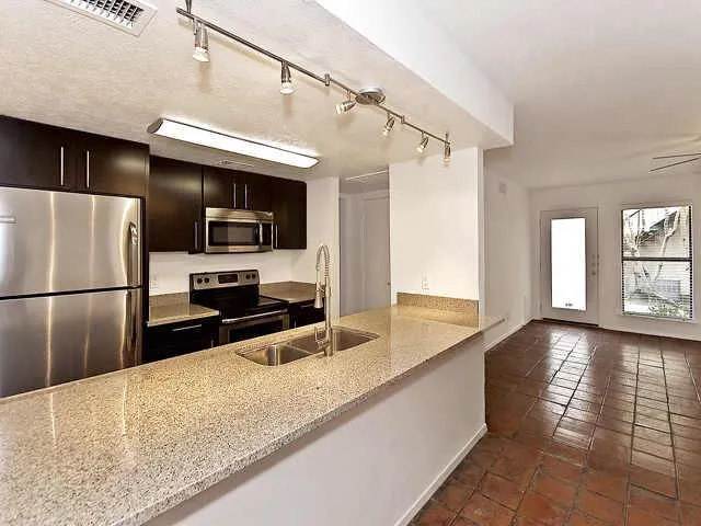 Condominium For Rent in Dallas County , 5909 Birchbrook Drive 223, Dallas, Texas 75206, 2 Bedroom, 2 Bathroom, Garage spaces, 1,120 Sqft, built in 1970, mls#21310978, Real Estate Agent in Dallas, Homes For Rent in Dallas county, Homes For Rent in Dallas, Realtor in Dallas Texas, Real Estate Brokerage Independent Realty Texas, Luminita Cordes Realtor