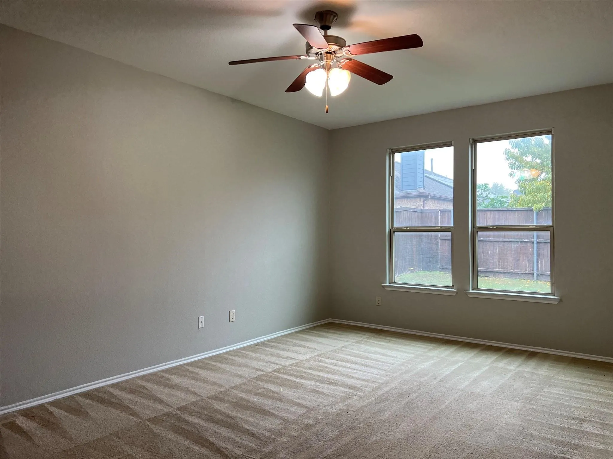 Single Family Residence For Rent in Collin County , 1115 Gaines Road, Melissa, Texas 75454, 4 Bedroom, 3 Bathroom, 2 Garage spaces, 2,928 Sqft, built in 2012, mls#21310979, Real Estate Agent in Melissa, Homes For Rent in Collin county, Homes For Rent in Melissa, Realtor in Melissa Texas, Real Estate Brokerage Independent Realty Texas, Luminita Cordes Realtor