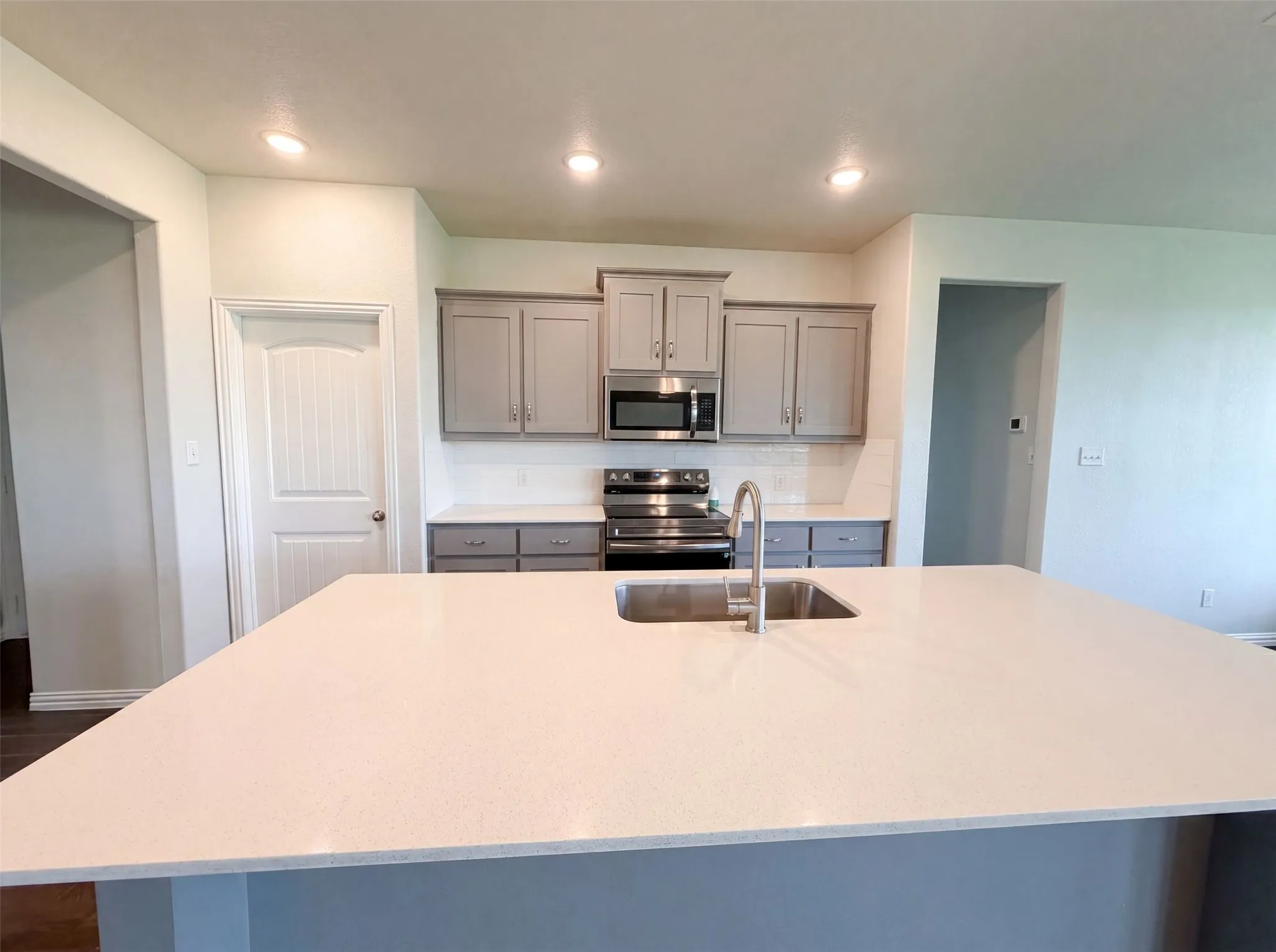 Single Family Residence For Sale in Wise County , 211 Spring Creek Circle, Paradise, Texas 76073, 4 Bedroom, 2 Bathroom, 2 Garage spaces, 2,426 Sqft, built in 2020, mls#21310983, Real Estate Agent in Paradise, Homes For Sale in Wise county, Homes For Sale in Paradise, Realtor in Paradise Texas, Real Estate Brokerage Independent Realty Texas, Luminita Cordes Realtor