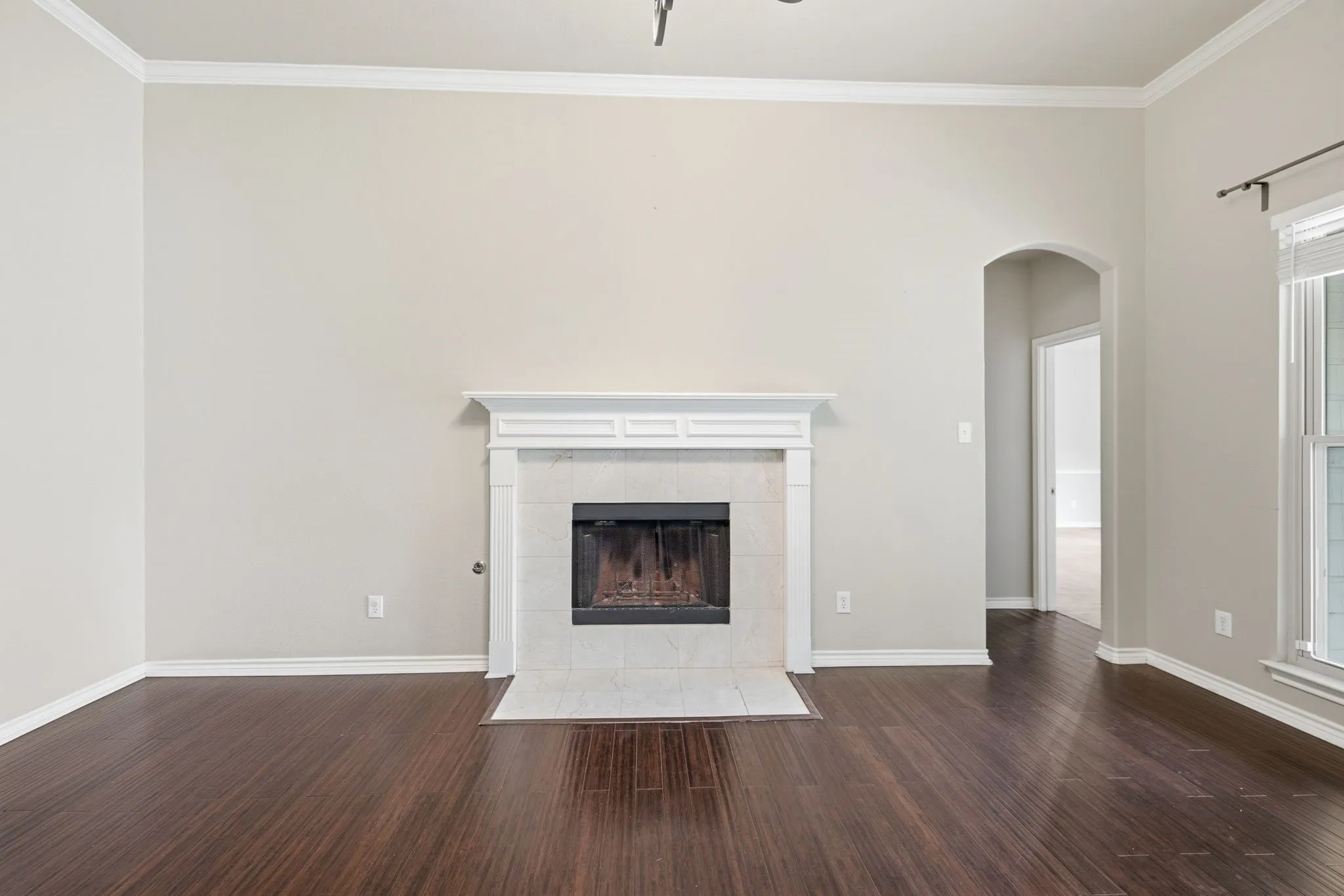 Single Family Residence For Sale in Tarrant County , 10 Saddlewood Court, Mansfield, Texas 76063, 4 Bedroom, 3 Bathroom, 2 Garage spaces, 3,035 Sqft, built in 2003, mls#21311014, Real Estate Agent in Mansfield, Homes For Sale in Tarrant county, Homes For Sale in Mansfield, Realtor in Mansfield Texas, Real Estate Brokerage Independent Realty Texas, Luminita Cordes Realtor