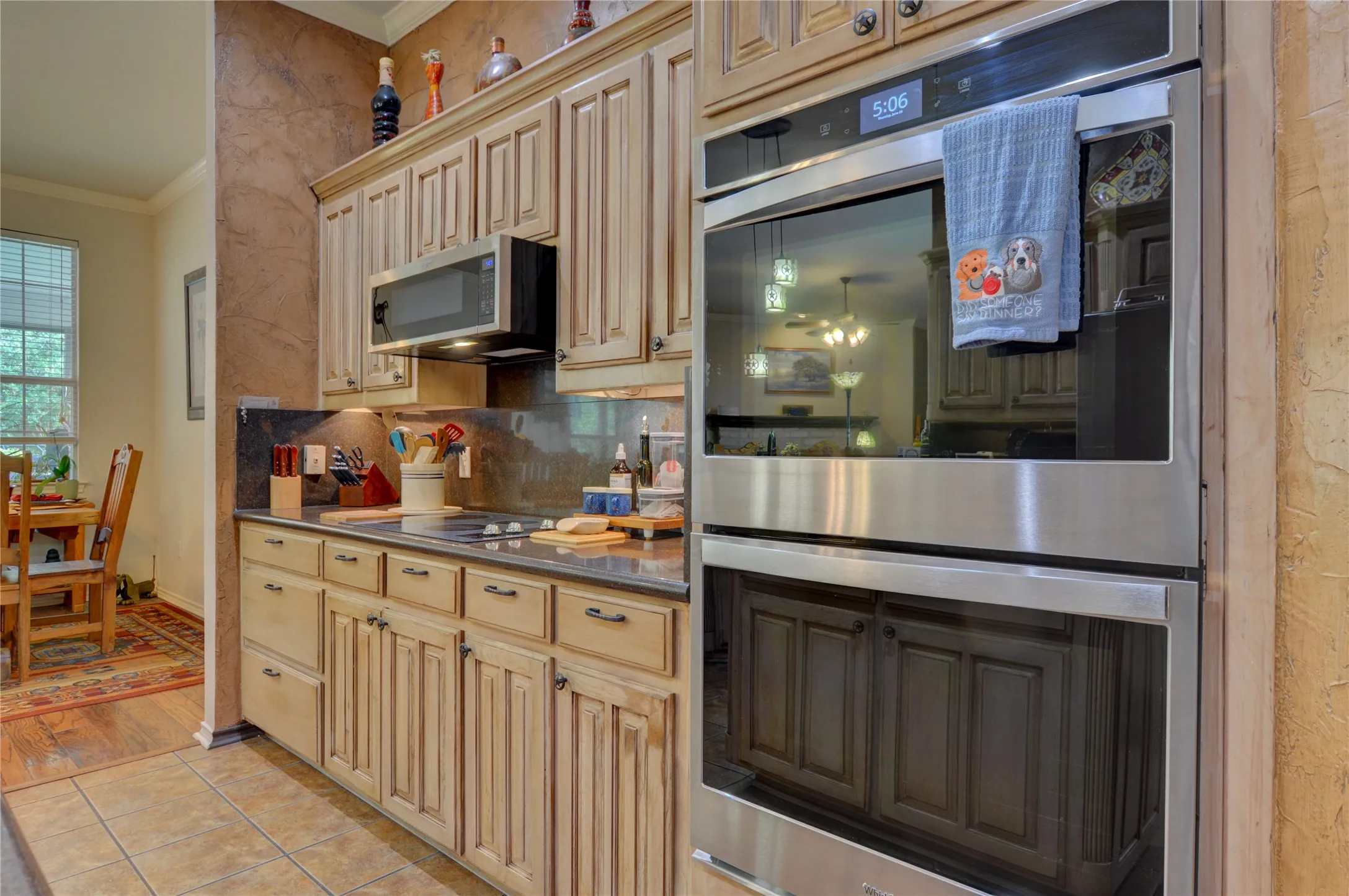 Single Family Residence For Sale in Parker County , 239 Palomino Court, Cresson, Texas 76035, 4 Bedroom, 3 Bathroom, 2 Garage spaces, 2,536 Sqft, built in 2001, mls#21308934, Real Estate Agent in Cresson, Homes For Sale in Parker county, Homes For Sale in Cresson, Realtor in Cresson Texas, Real Estate Brokerage Independent Realty Texas, Luminita Cordes Realtor