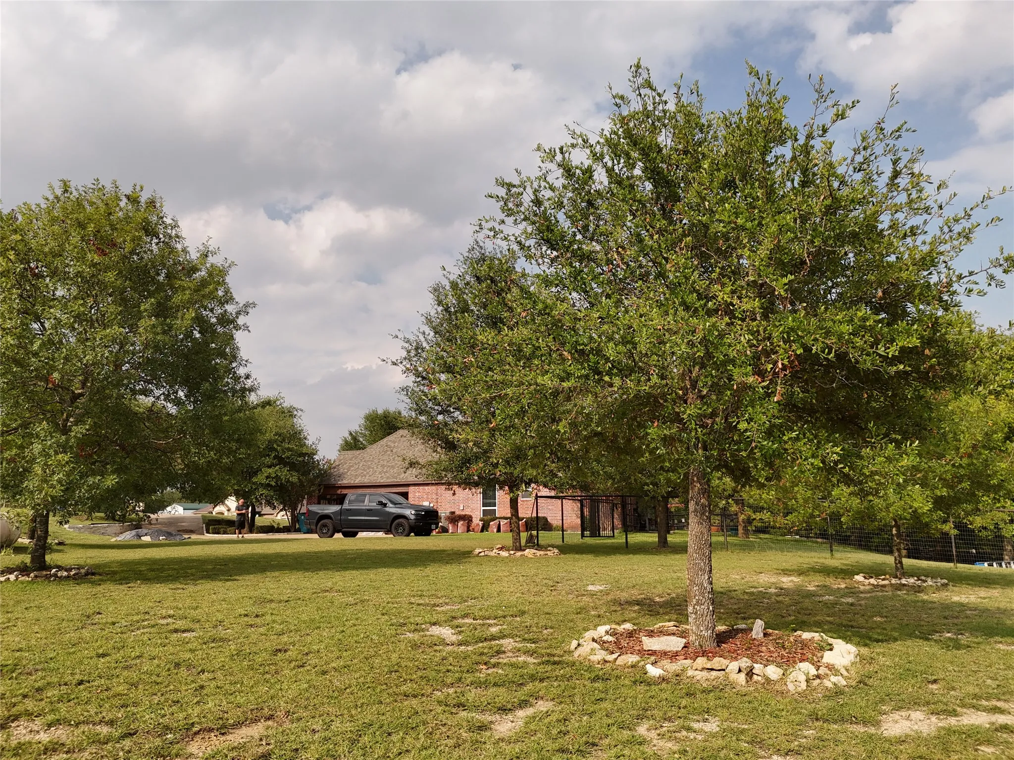 Single Family Residence For Sale in Parker County , 239 Palomino Court, Cresson, Texas 76035, 4 Bedroom, 3 Bathroom, 2 Garage spaces, 2,536 Sqft, built in 2001, mls#21308934, Real Estate Agent in Cresson, Homes For Sale in Parker county, Homes For Sale in Cresson, Realtor in Cresson Texas, Real Estate Brokerage Independent Realty Texas, Luminita Cordes Realtor
