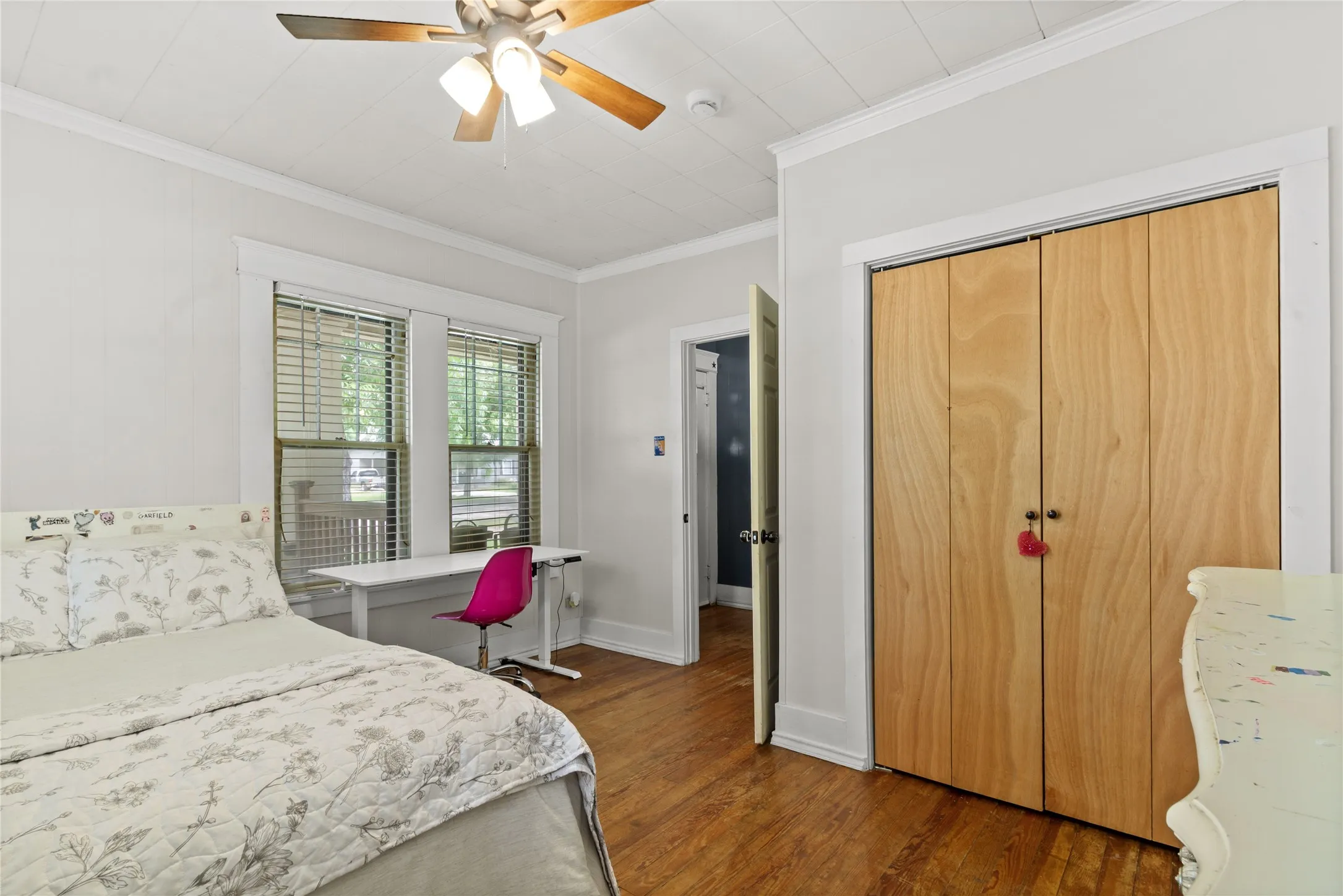 Single Family Residence For Sale in Freestone County , 600 Elm Street, Teague, Texas 75860, 4 Bedroom, 2 Bathroom, Garage spaces, 2,238 Sqft, built in 1955, mls#21308880, Real Estate Agent in Teague, Homes For Sale in Freestone county, Homes For Sale in Teague, Realtor in Teague Texas, Real Estate Brokerage Independent Realty Texas, Luminita Cordes Realtor