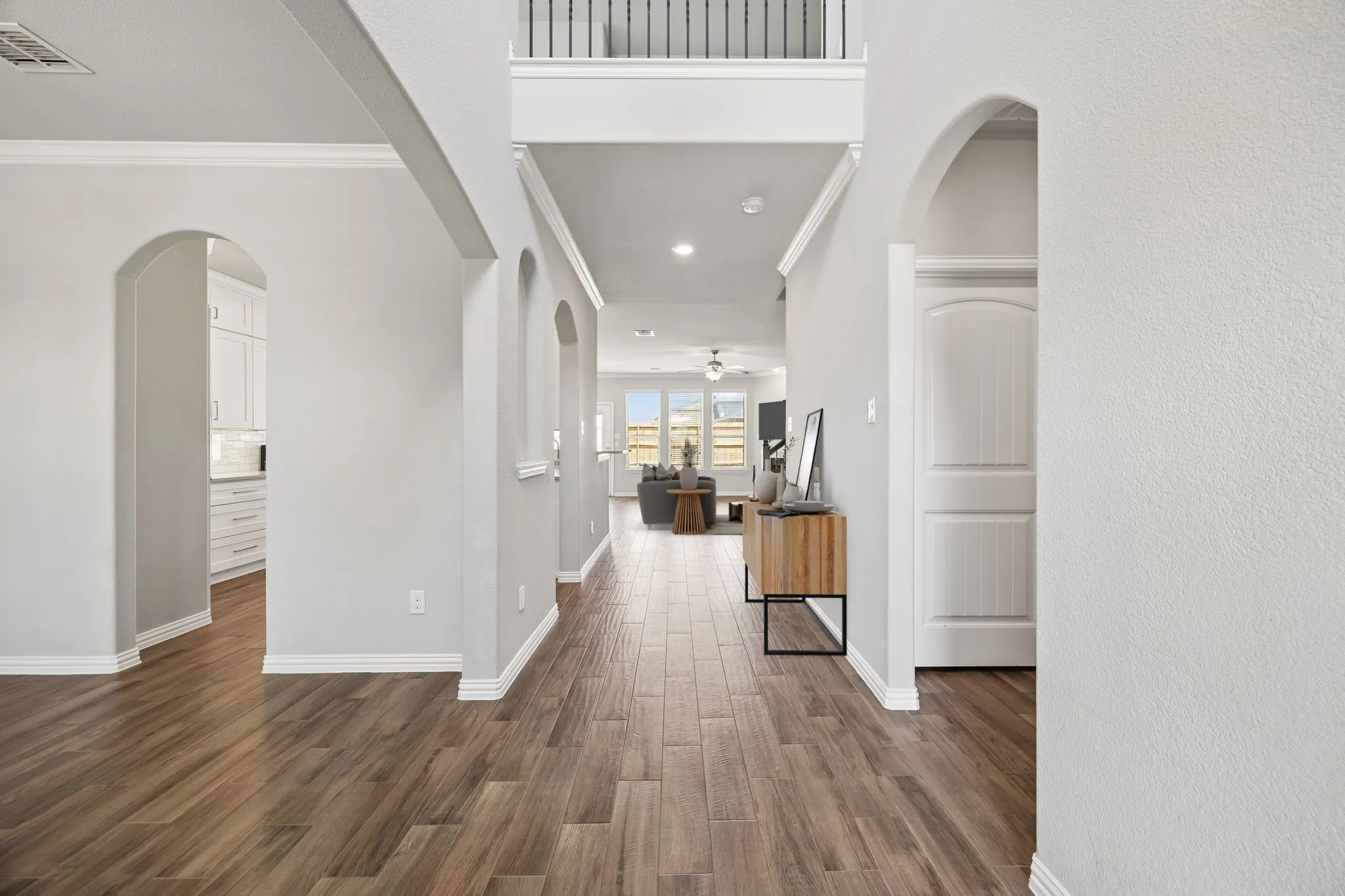 Single Family Residence For Sale in Denton County , 16501 Stillhouse Hollow Court, Prosper, Texas 75078, 4 Bedroom, 4 Bathroom, 2 Garage spaces, 2,704 Sqft, built in 2016, mls#21310958, Real Estate Agent in Prosper, Homes For Sale in Denton county, Homes For Sale in Prosper, Realtor in Prosper Texas, Real Estate Brokerage Independent Realty Texas, Luminita Cordes Realtor