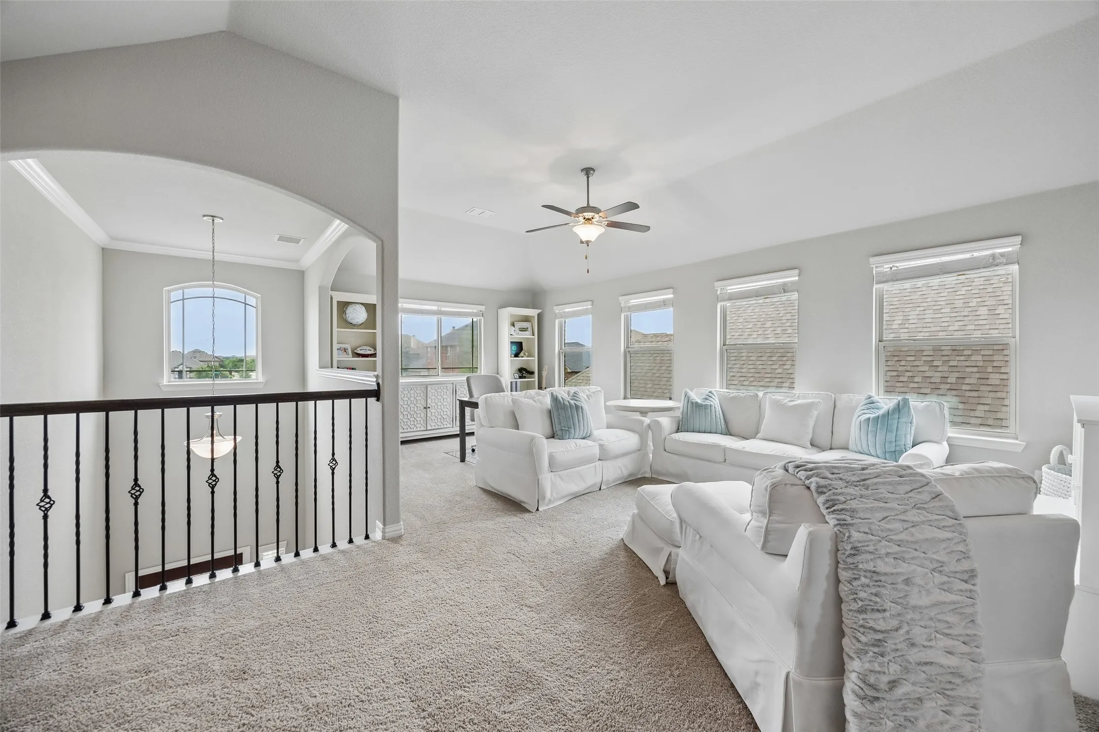 Single Family Residence For Sale in Denton County , 16501 Stillhouse Hollow Court, Prosper, Texas 75078, 4 Bedroom, 4 Bathroom, 2 Garage spaces, 2,704 Sqft, built in 2016, mls#21310958, Real Estate Agent in Prosper, Homes For Sale in Denton county, Homes For Sale in Prosper, Realtor in Prosper Texas, Real Estate Brokerage Independent Realty Texas, Luminita Cordes Realtor