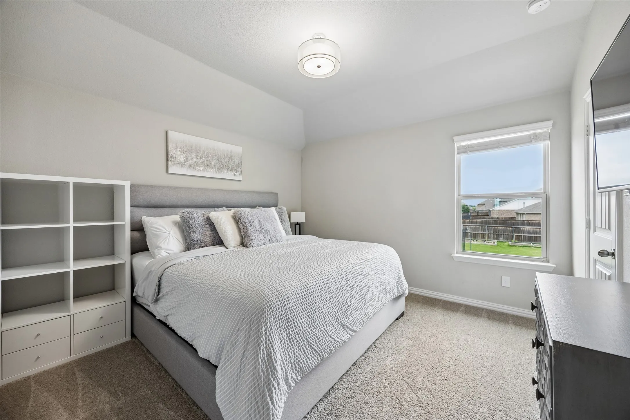 Single Family Residence For Sale in Denton County , 16501 Stillhouse Hollow Court, Prosper, Texas 75078, 4 Bedroom, 4 Bathroom, 2 Garage spaces, 2,704 Sqft, built in 2016, mls#21310958, Real Estate Agent in Prosper, Homes For Sale in Denton county, Homes For Sale in Prosper, Realtor in Prosper Texas, Real Estate Brokerage Independent Realty Texas, Luminita Cordes Realtor